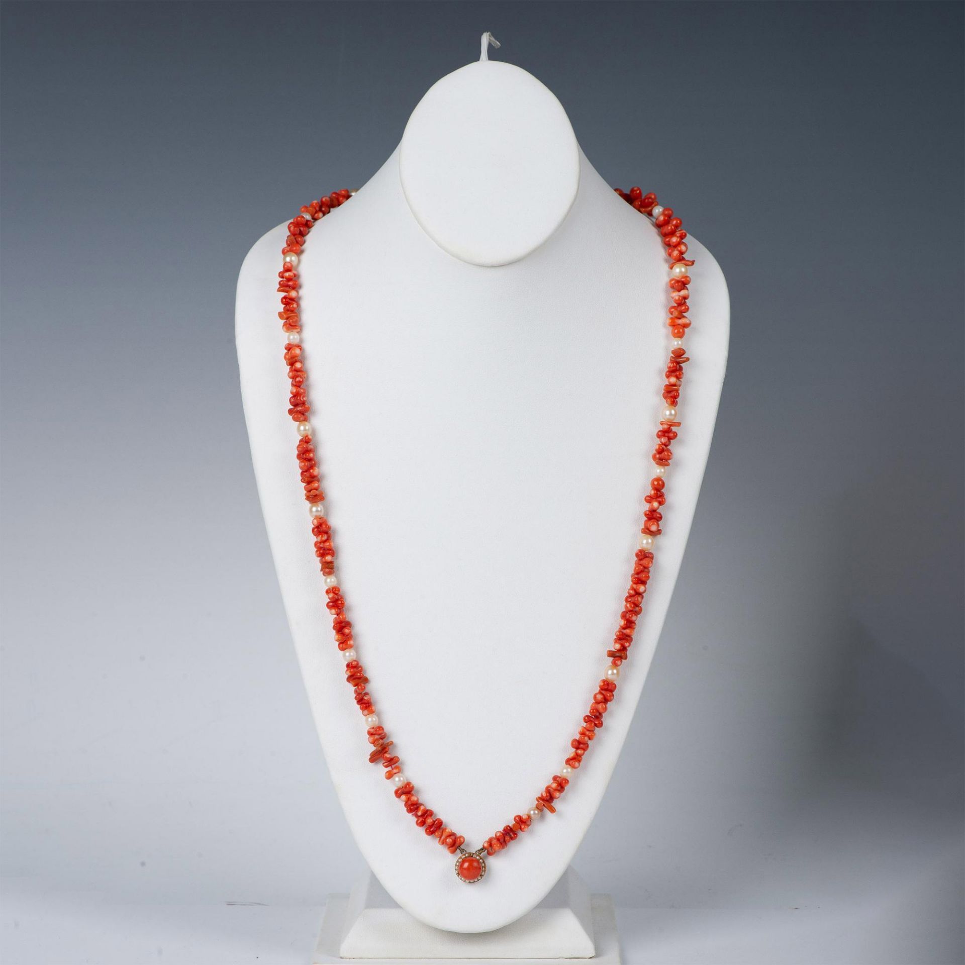 Mid Century Coral and Pearls Necklace