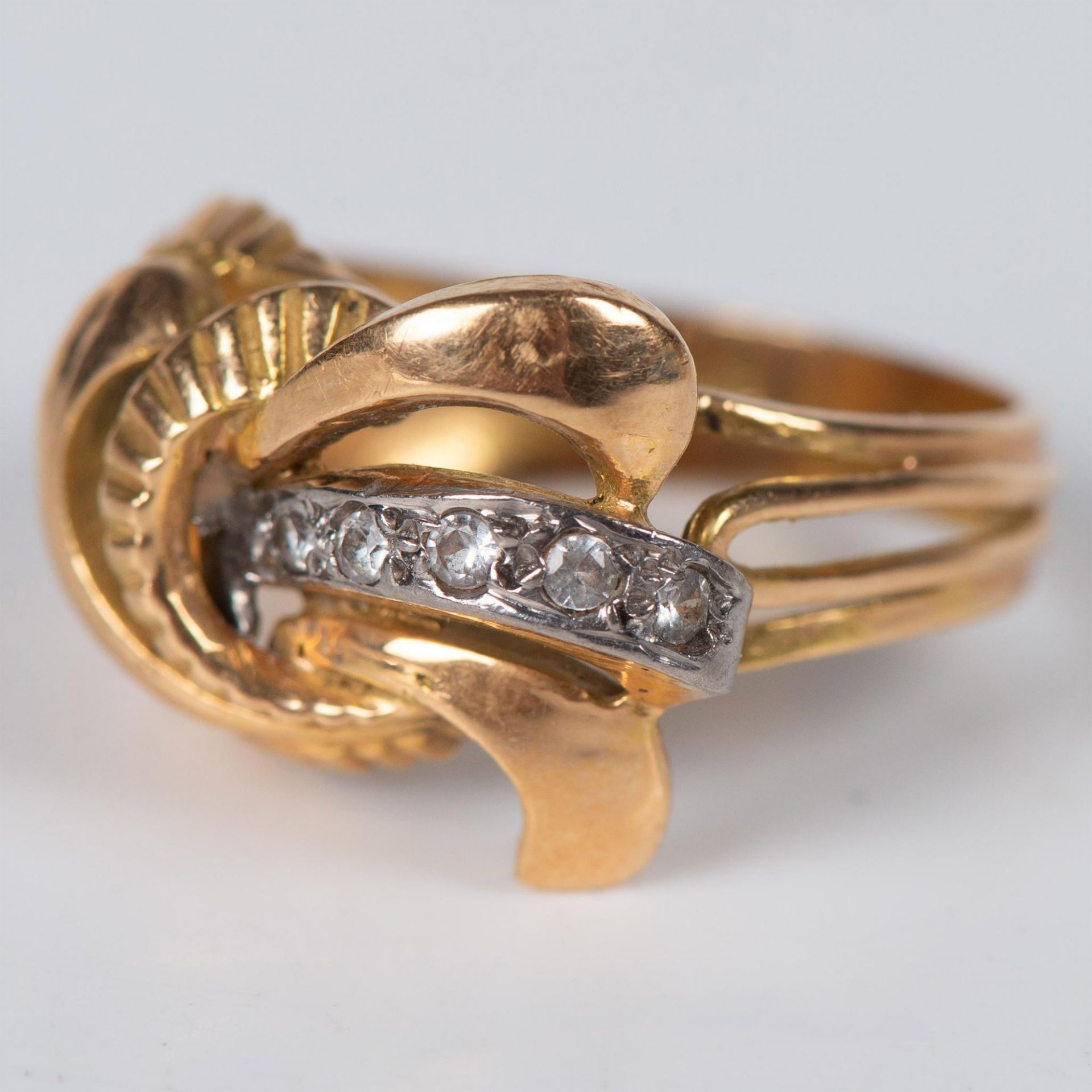 18K Gold and Diamonds Cocktail Ring - Image 3 of 5