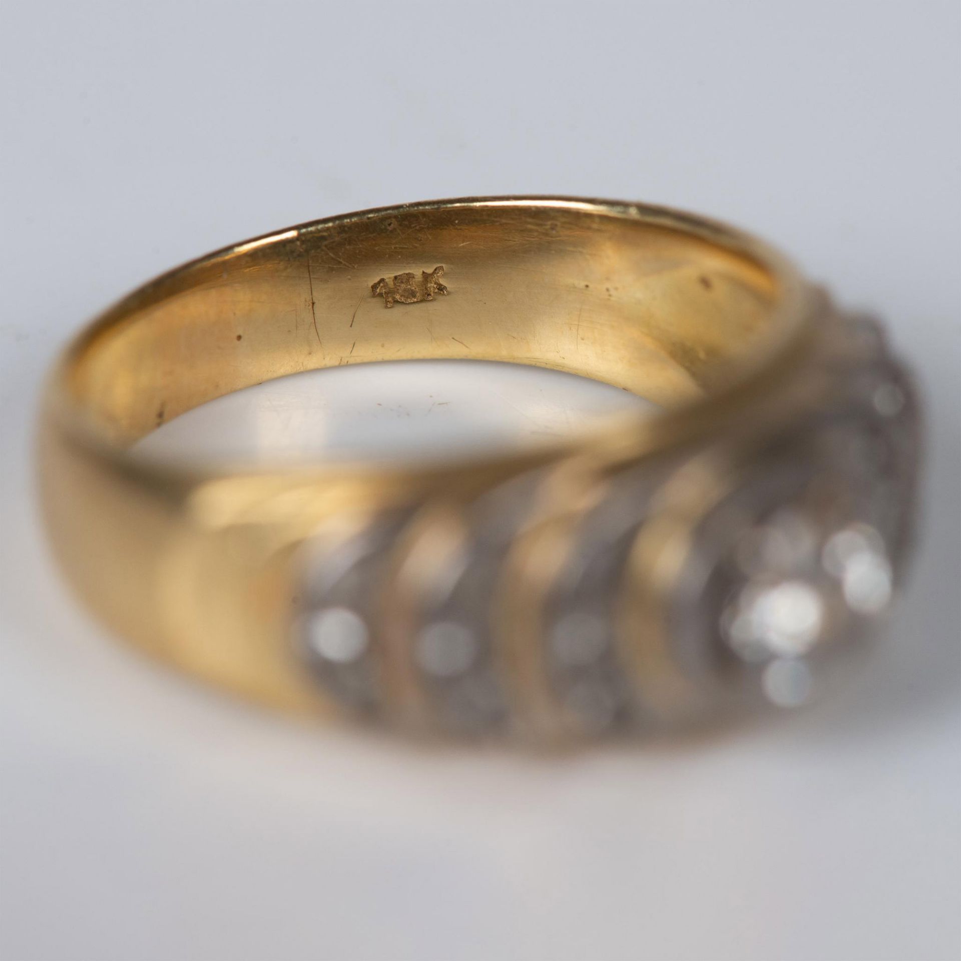 18K Gold and Diamond Ring - Bild 4 aus 7