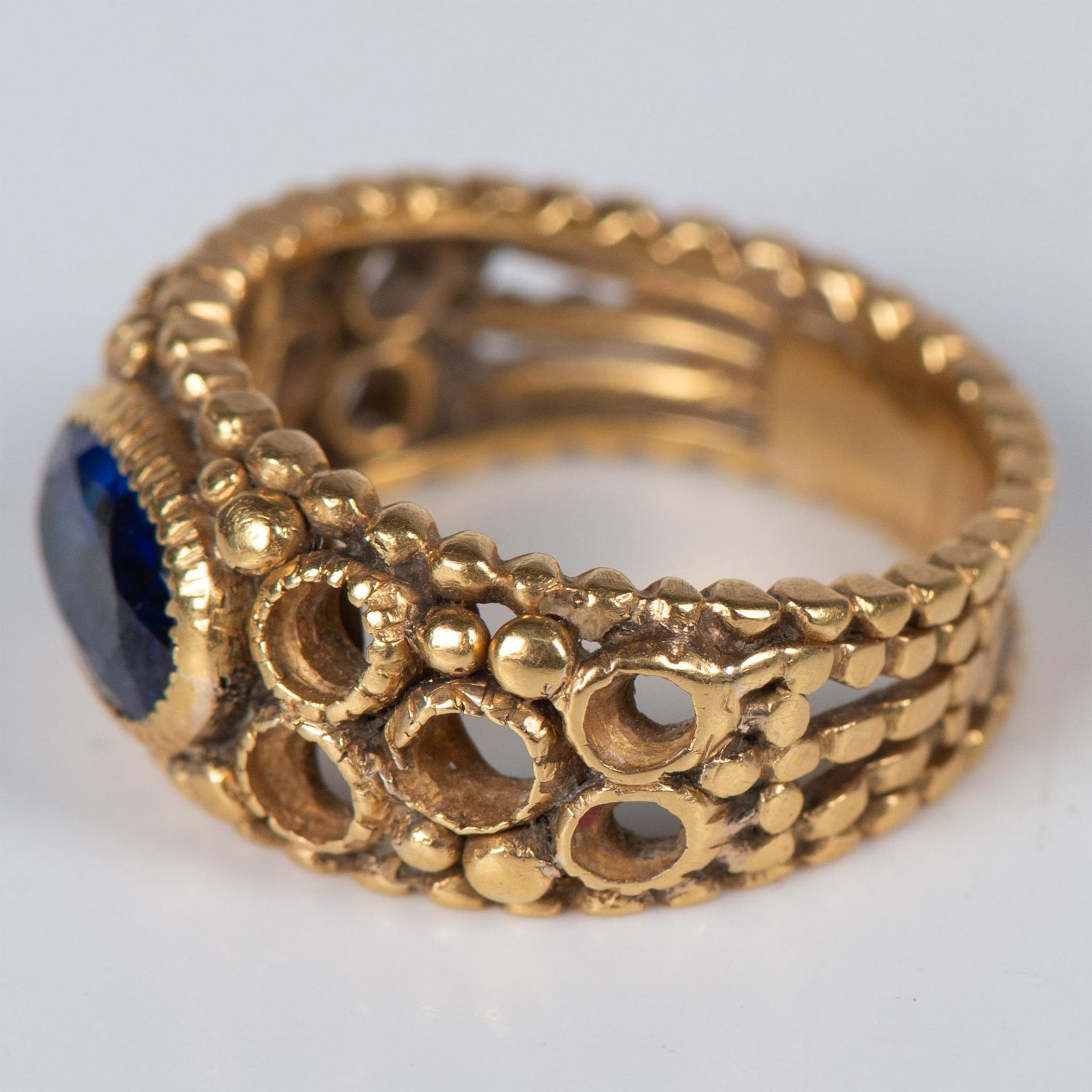 Antique 19th c. 20K Gold and Natural Sapphire Ring - Image 2 of 5