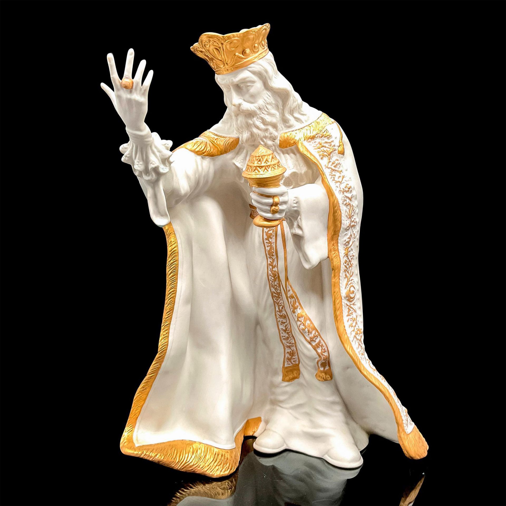 Boehm Porcelain Nativity Figurine, King Melchior
