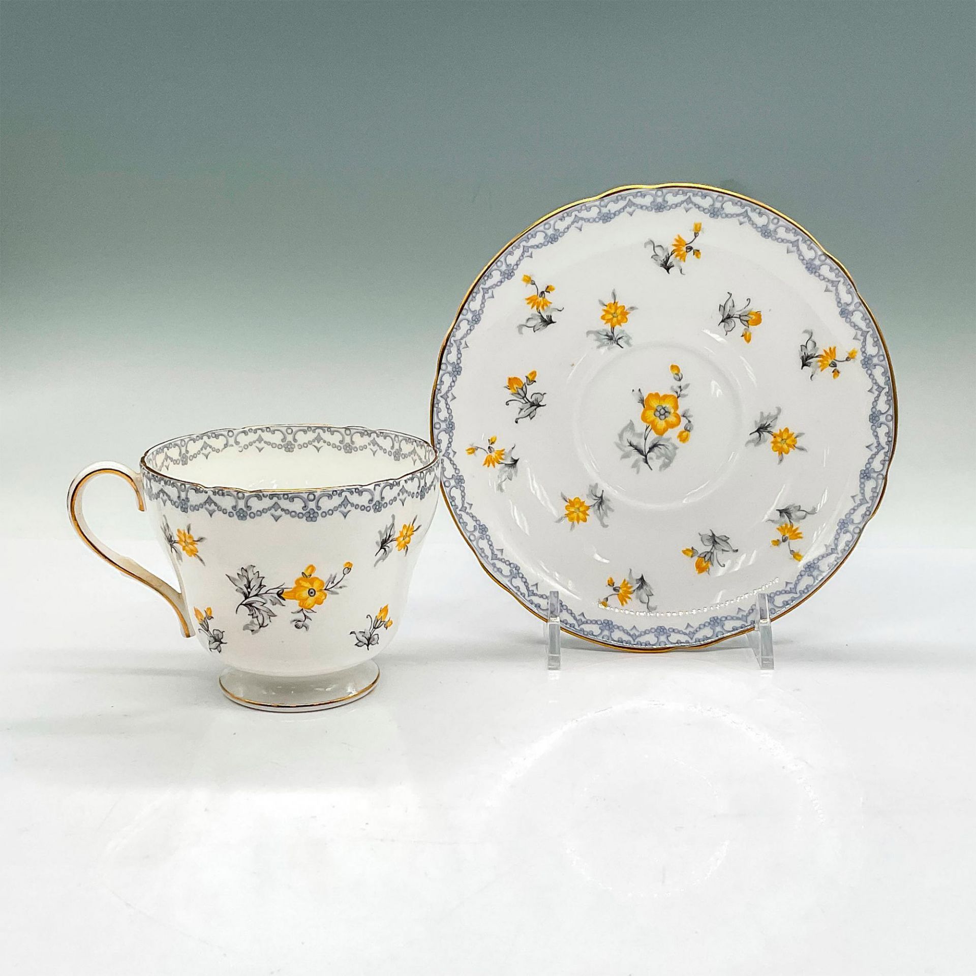 2pc Shelley China Teacup and Saucer, Charm - Image 2 of 3