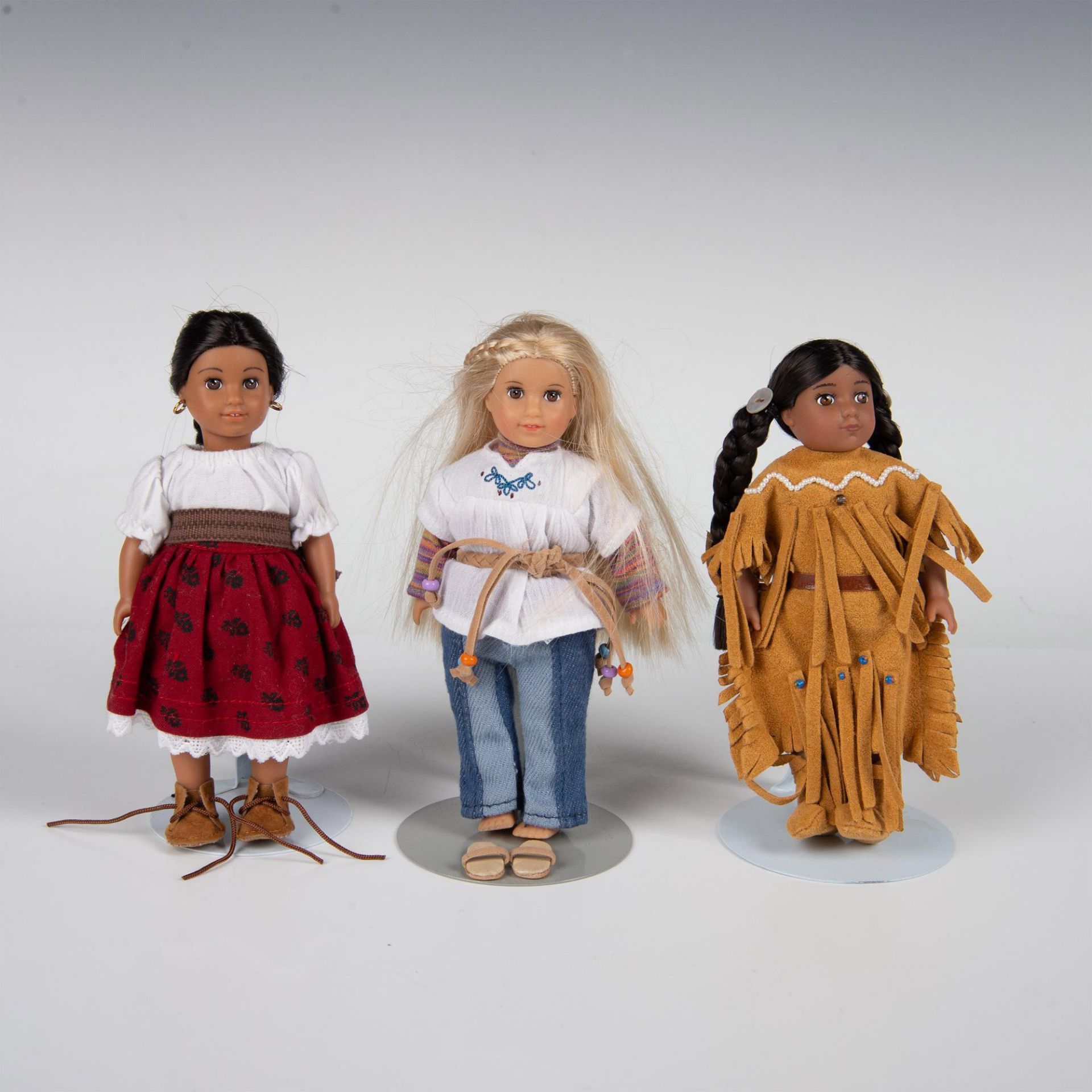 9pc American Girl Mini Dolls, Kaya/Josephina/Julie + Books - Image 6 of 12
