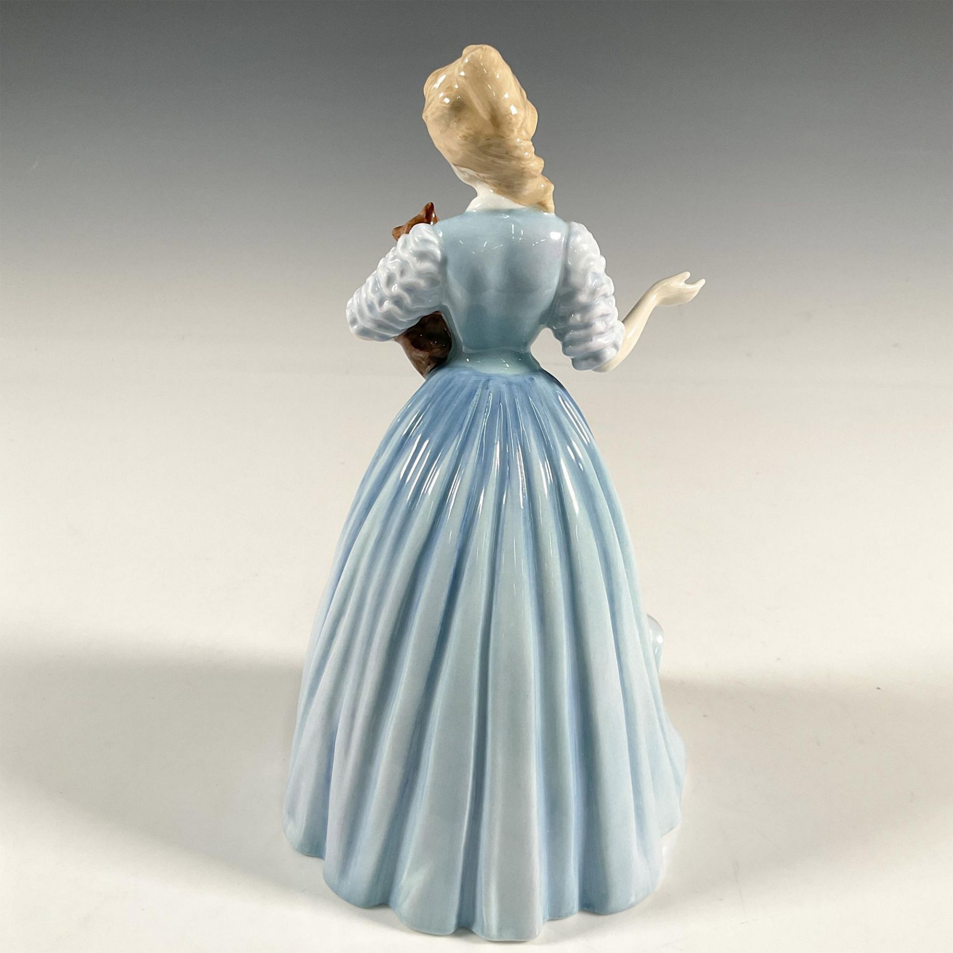 Linda - HN4450 - Royal Doulton Figurine - Image 2 of 3