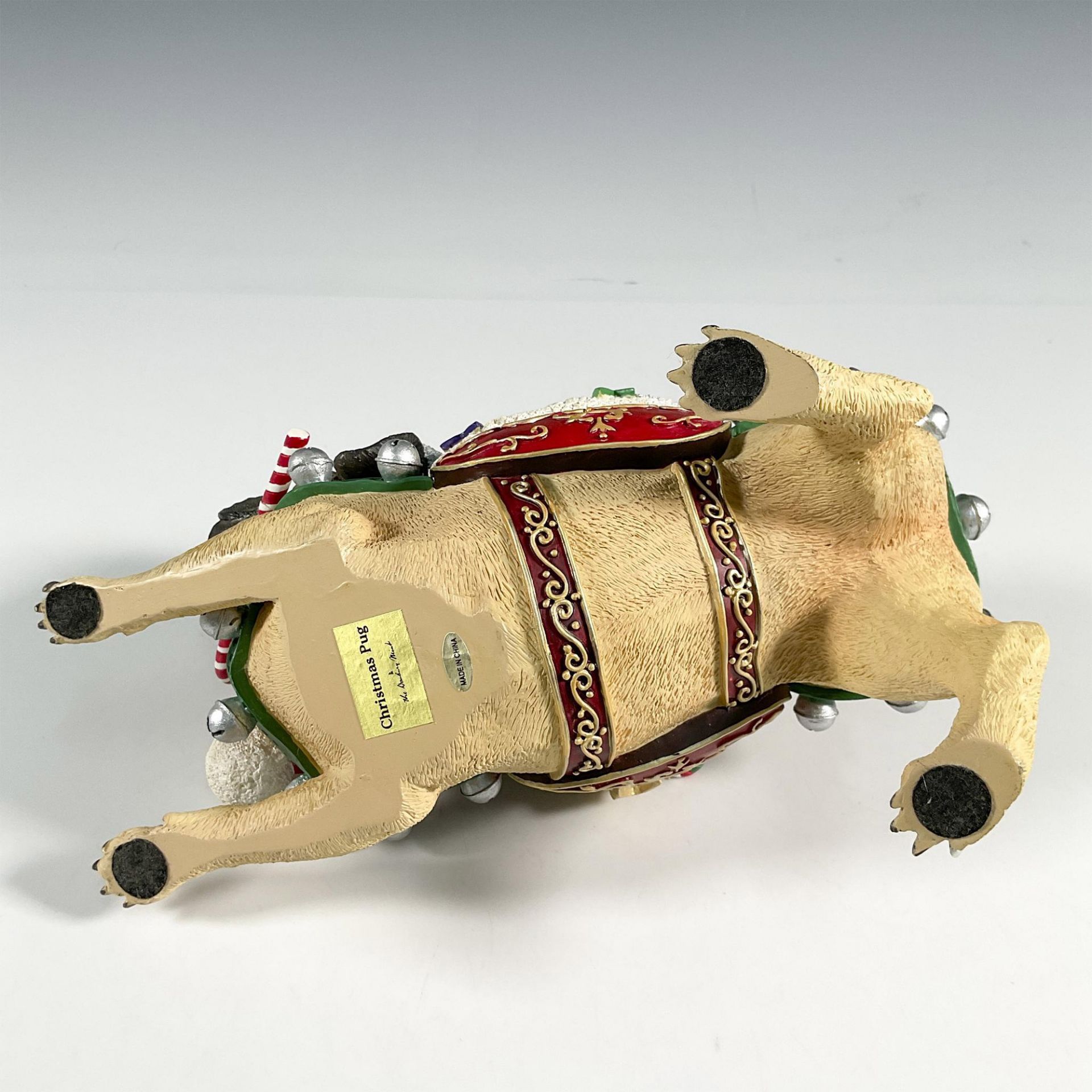 Danbury Mint Resin Figurine, Christmas Pug - Image 4 of 4