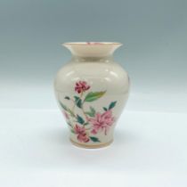 Lenox China Flora Vase, Barrington