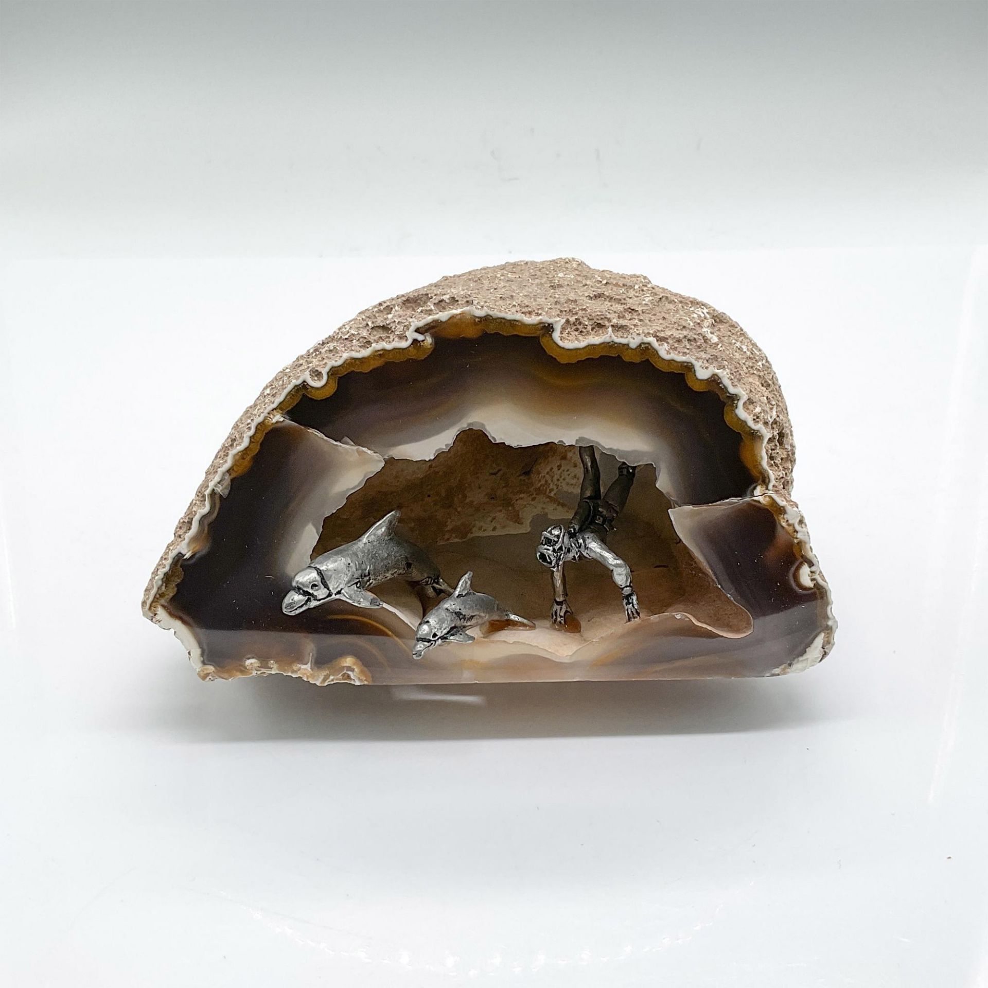 Geode Diorama Underwater Cave