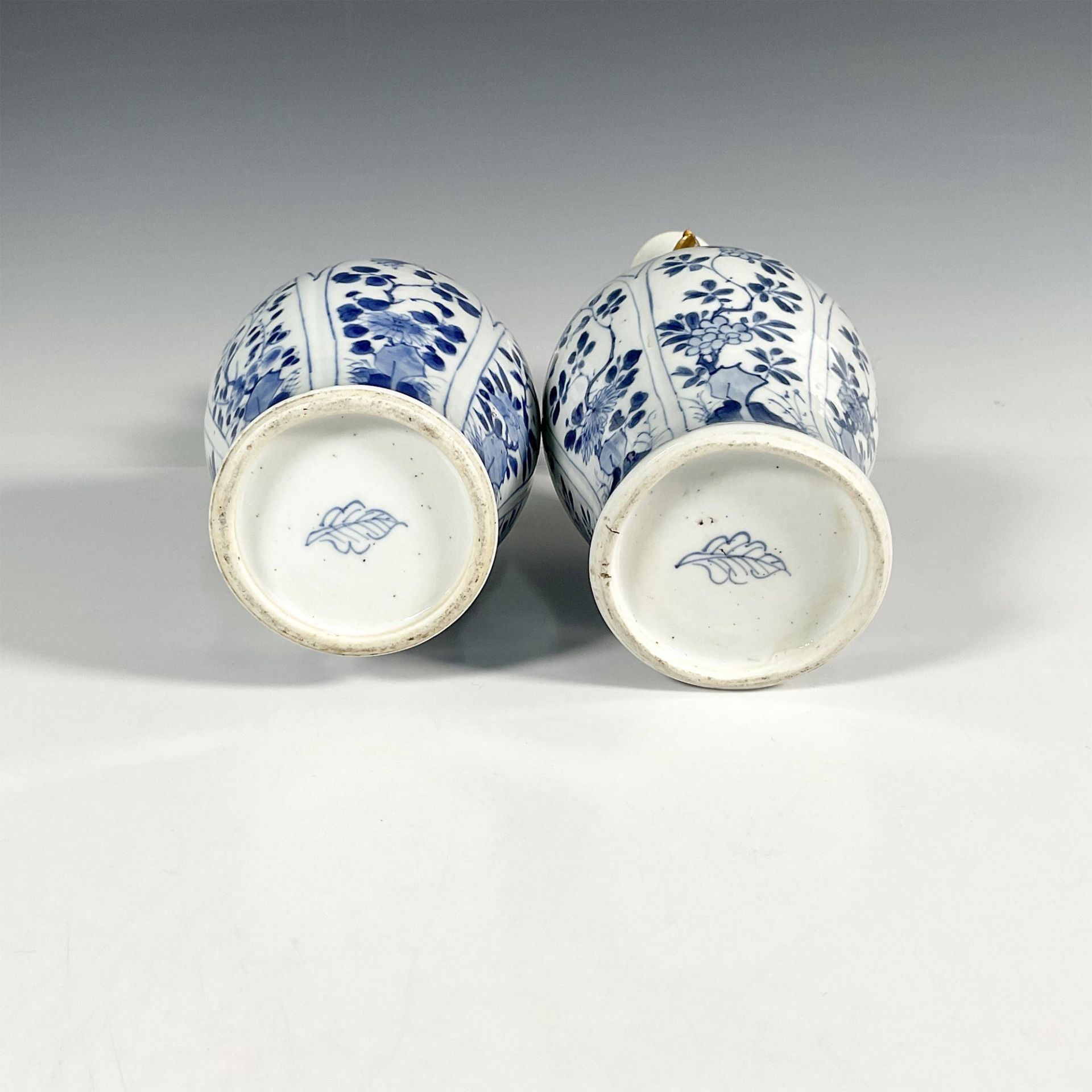 Pair of Antique Chinese Blue and White Porcelain Vases - Bild 7 aus 7