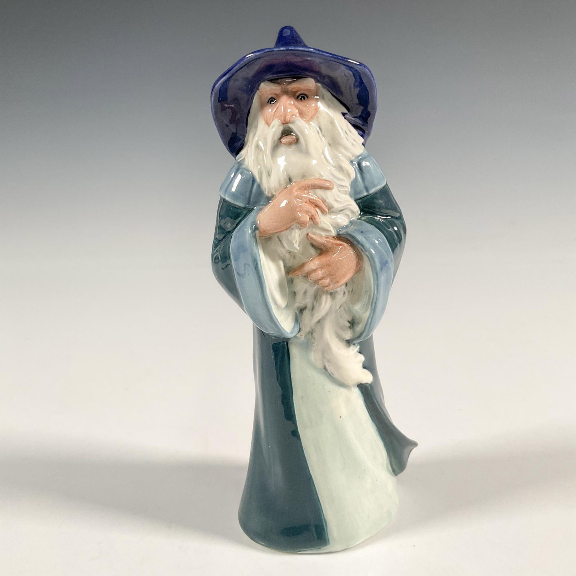 Gandalf HN2911 - Royal Doulton Figurine
