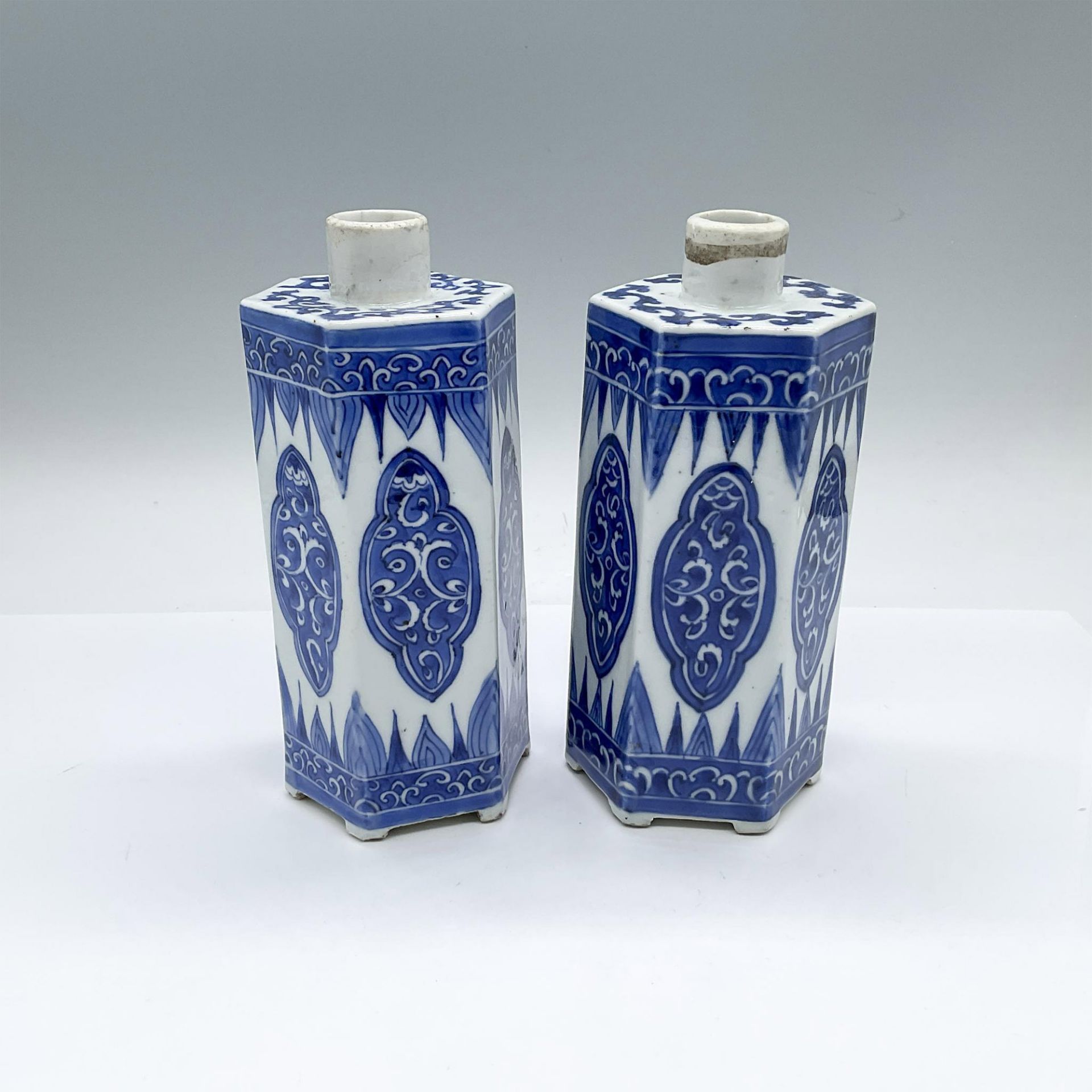 Pair of Chinese Porcelain Blue and White Bottles - Image 2 of 3