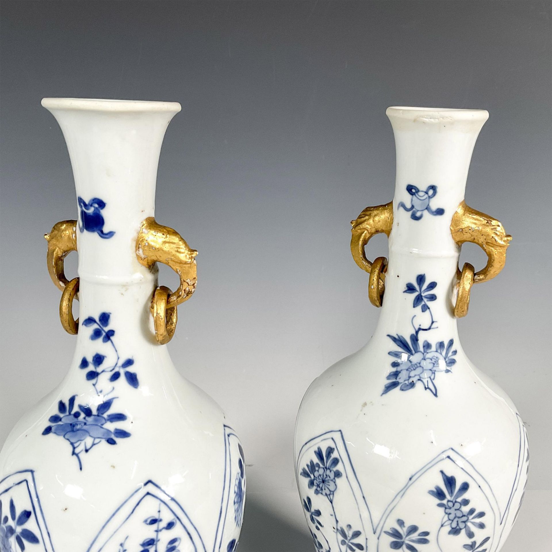 Pair of Antique Chinese Blue and White Porcelain Vases - Bild 6 aus 7