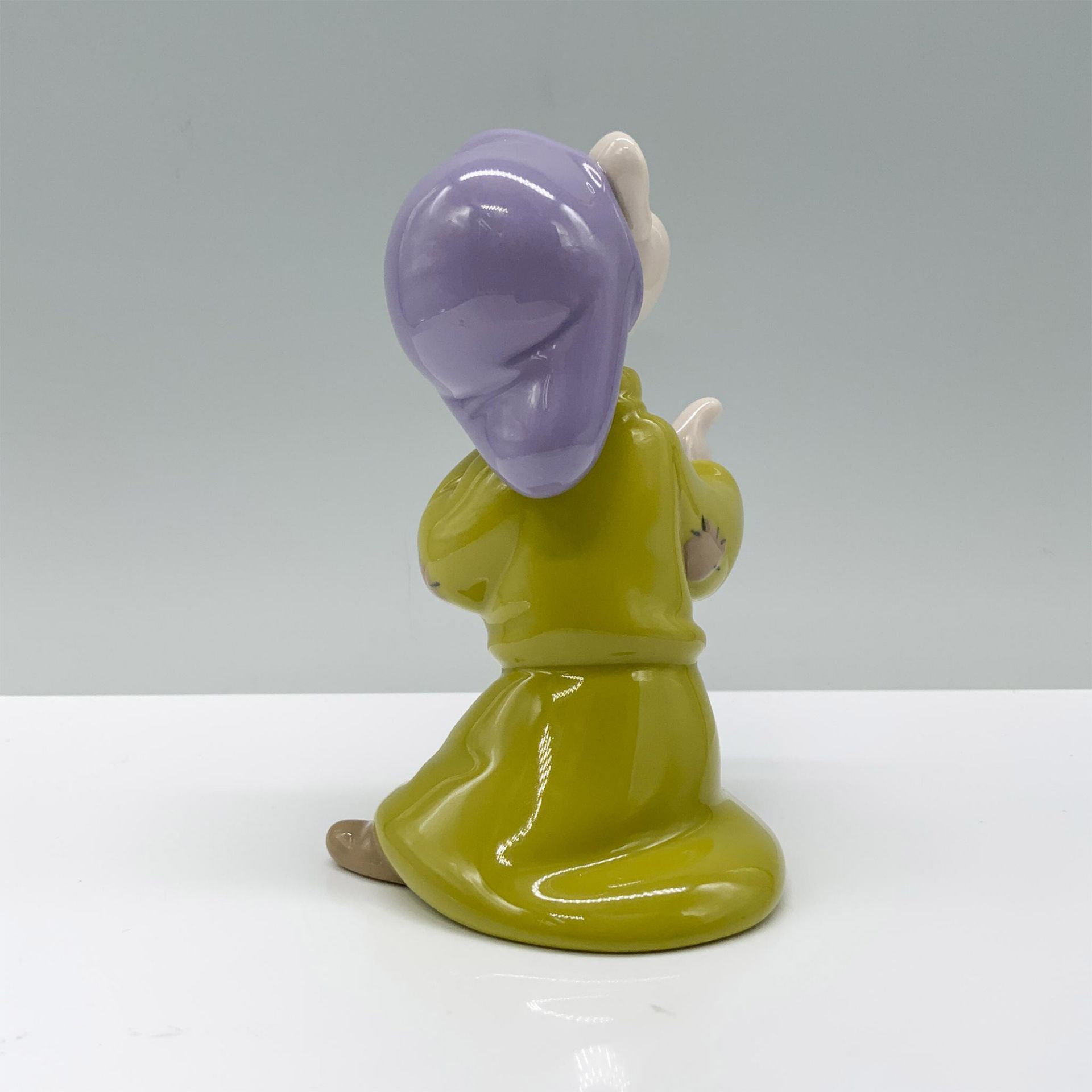 Nao by Lladro Porcelain Disney Figurine, Dopey - Bild 2 aus 3