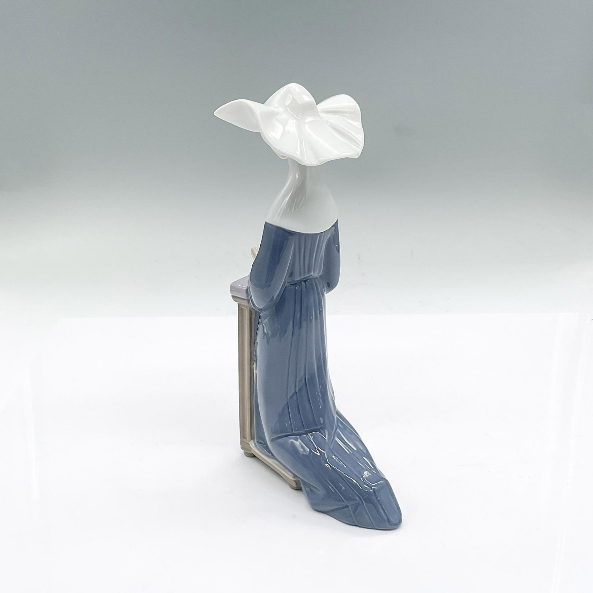 Lladro Porcelain Figurine, Meditation - Image 2 of 3