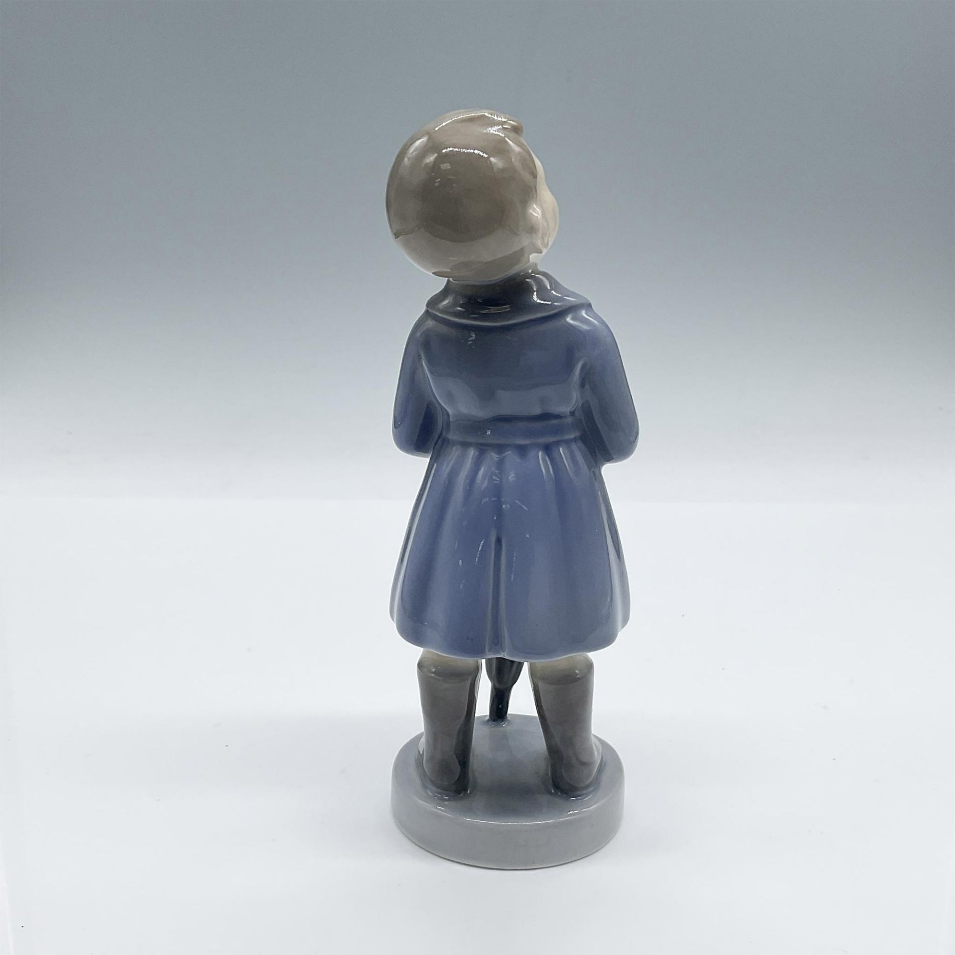 Royal Copenhagen Figurine, Boy with Umbrella, April 4526 - Bild 3 aus 4