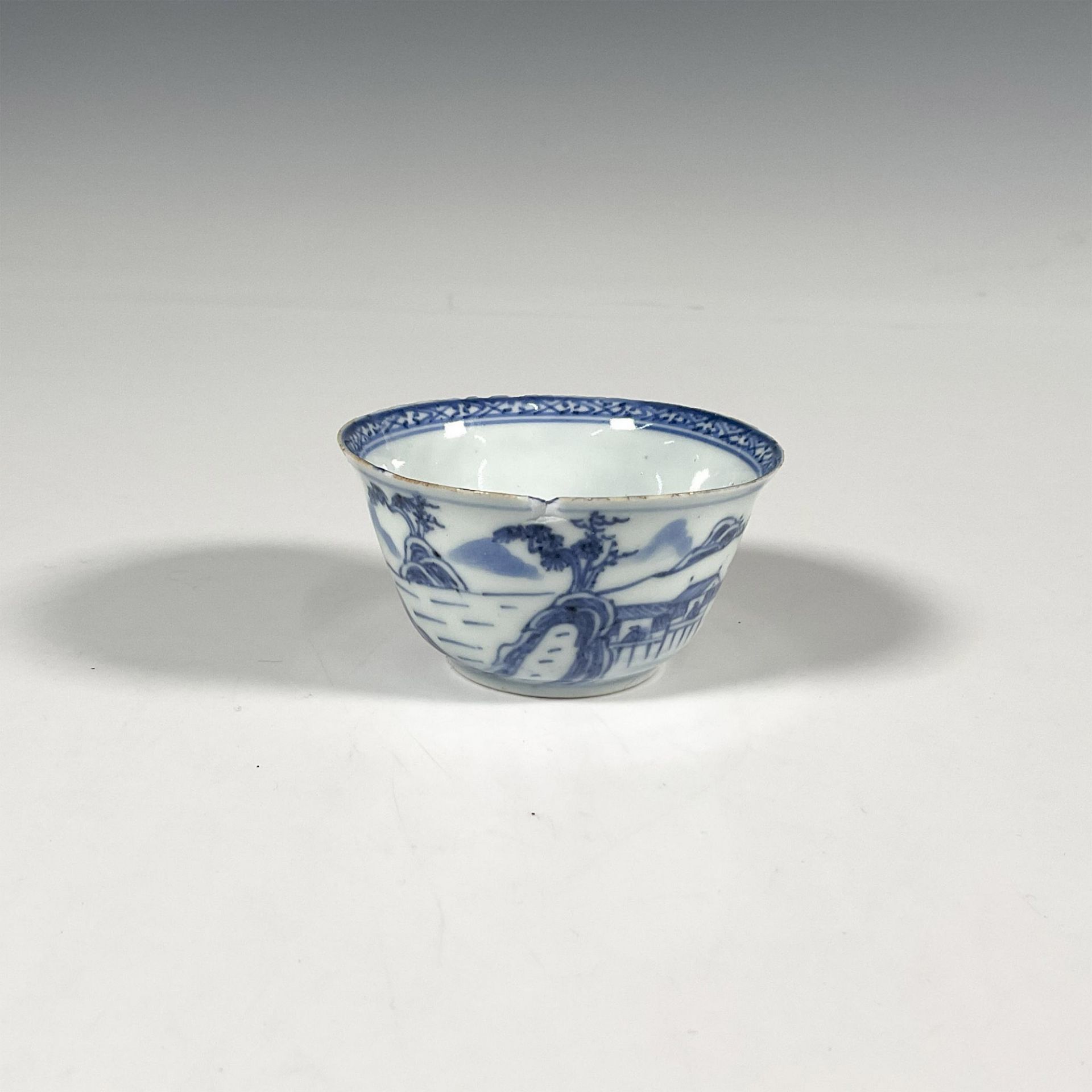 3pc Antique Chinese Blue and White Porcelain Dishware - Bild 3 aus 5