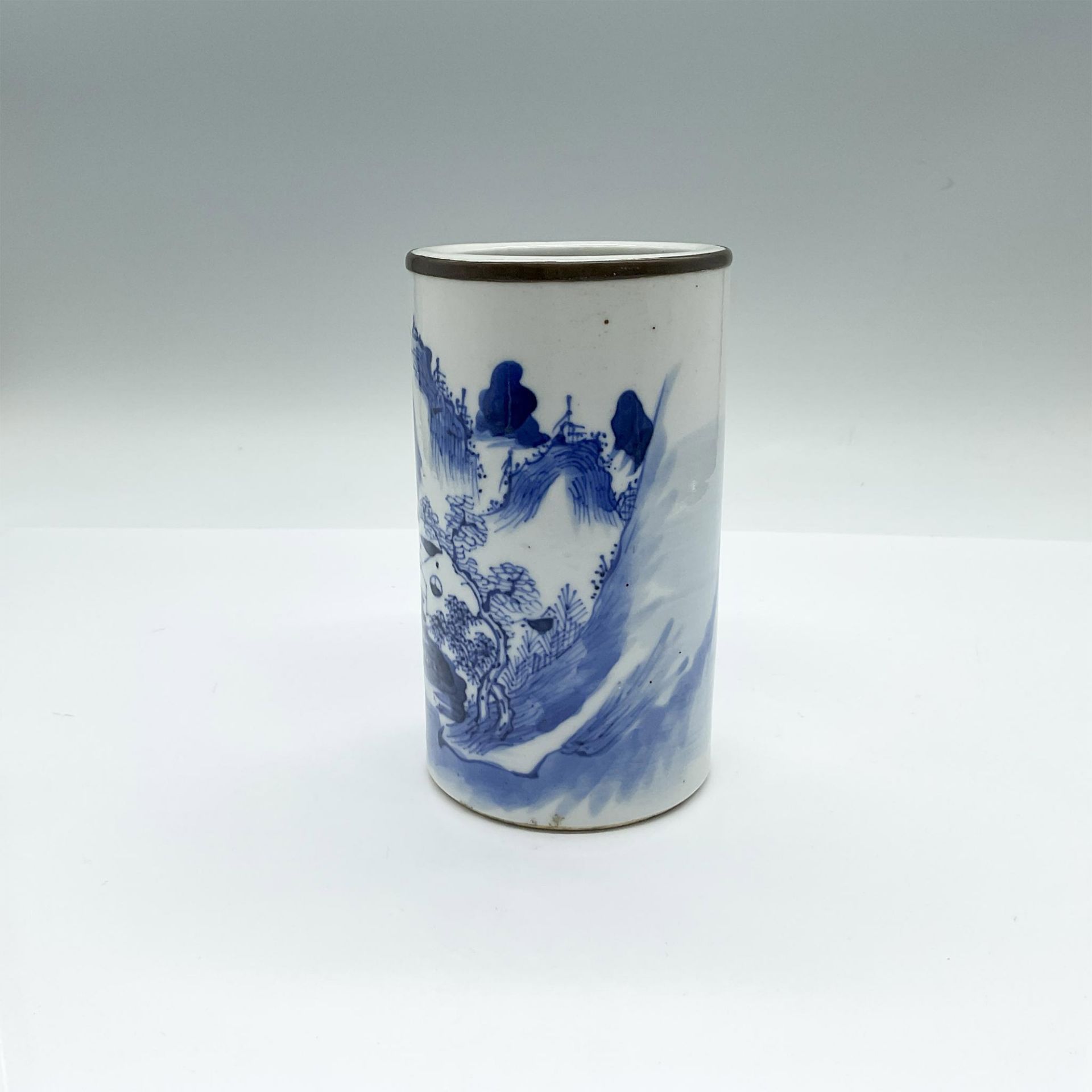 Antique Chinese Blue and White Porcelain Brush Pot - Image 3 of 4