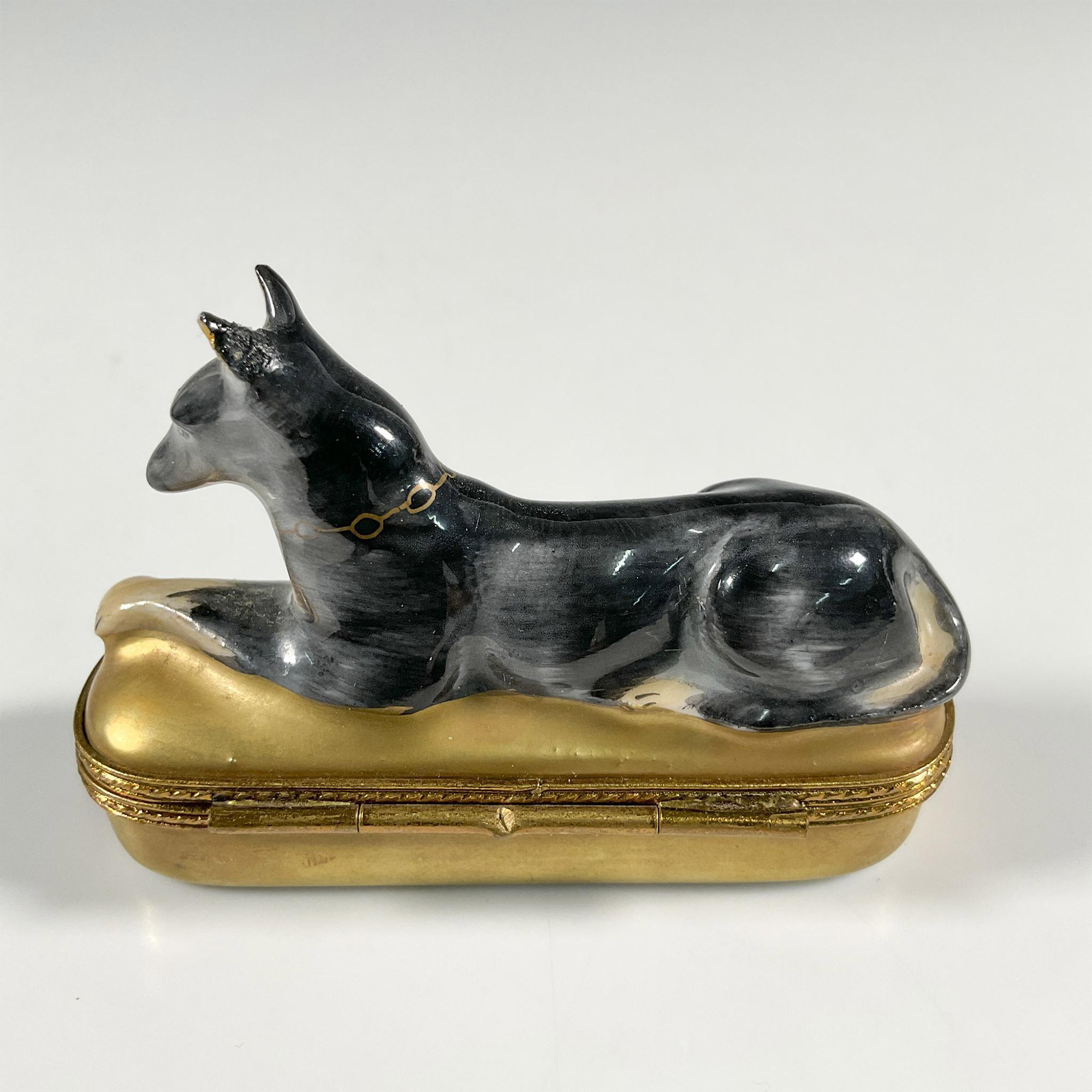 French Limoges Hand Painted Box, Doberman Pinscher - Image 2 of 3
