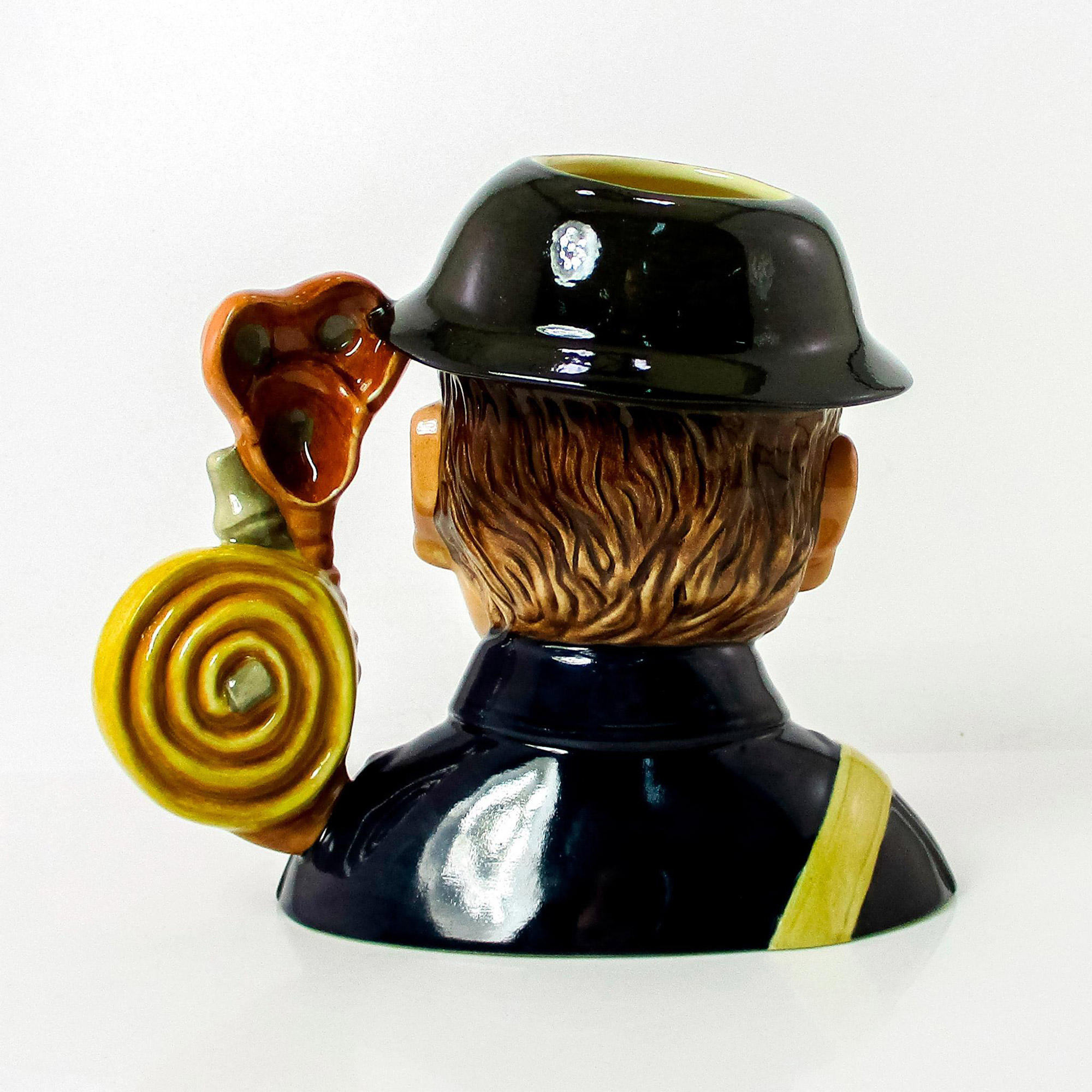 Fireman D7215 - Mid - Royal Doulton Character Jug - Image 3 of 4