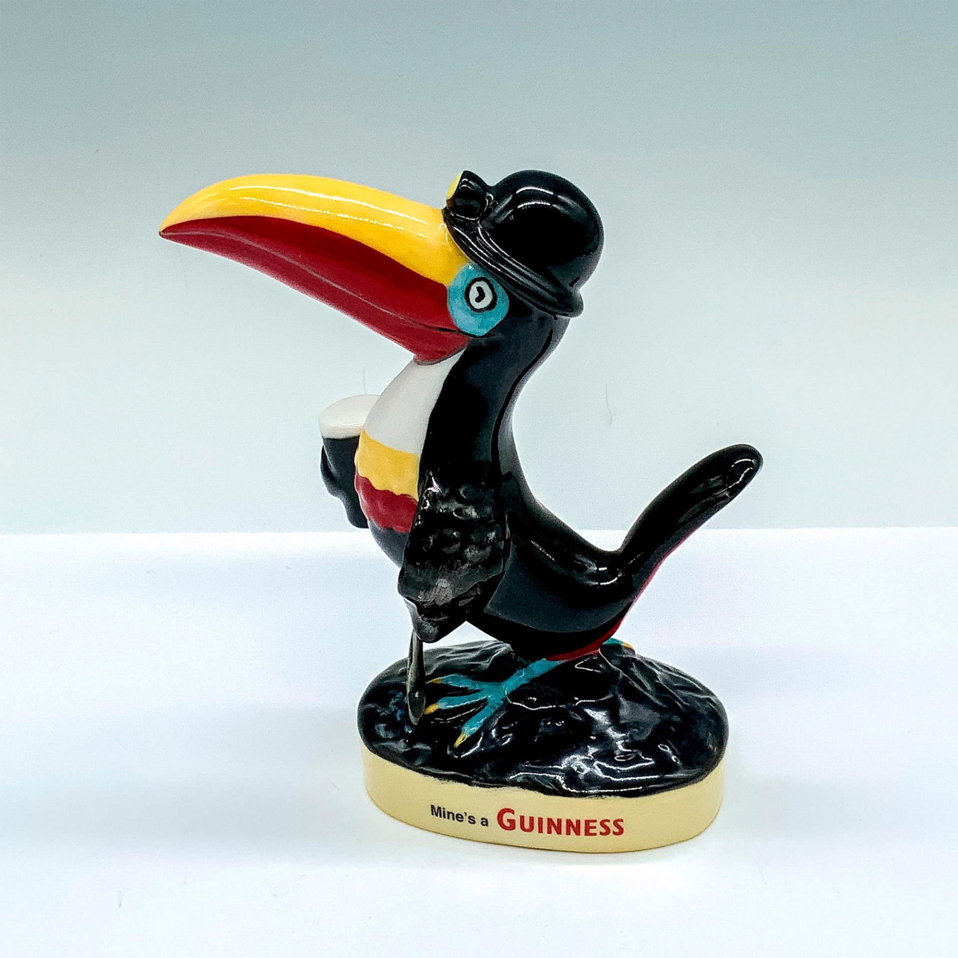 Royal Doulton Figurine for Guinness, Miner Toucan MCL10 - Bild 2 aus 3