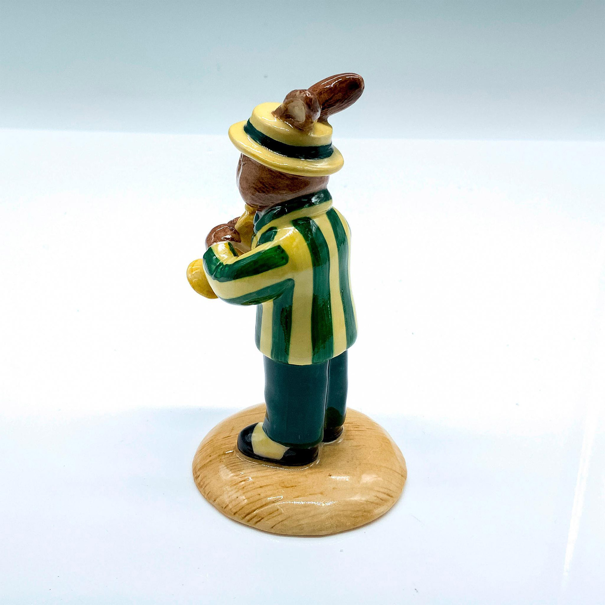 Royal Doulton Bunnykins, LE Colorway Trumpet Player DB210A1 - Image 3 of 5