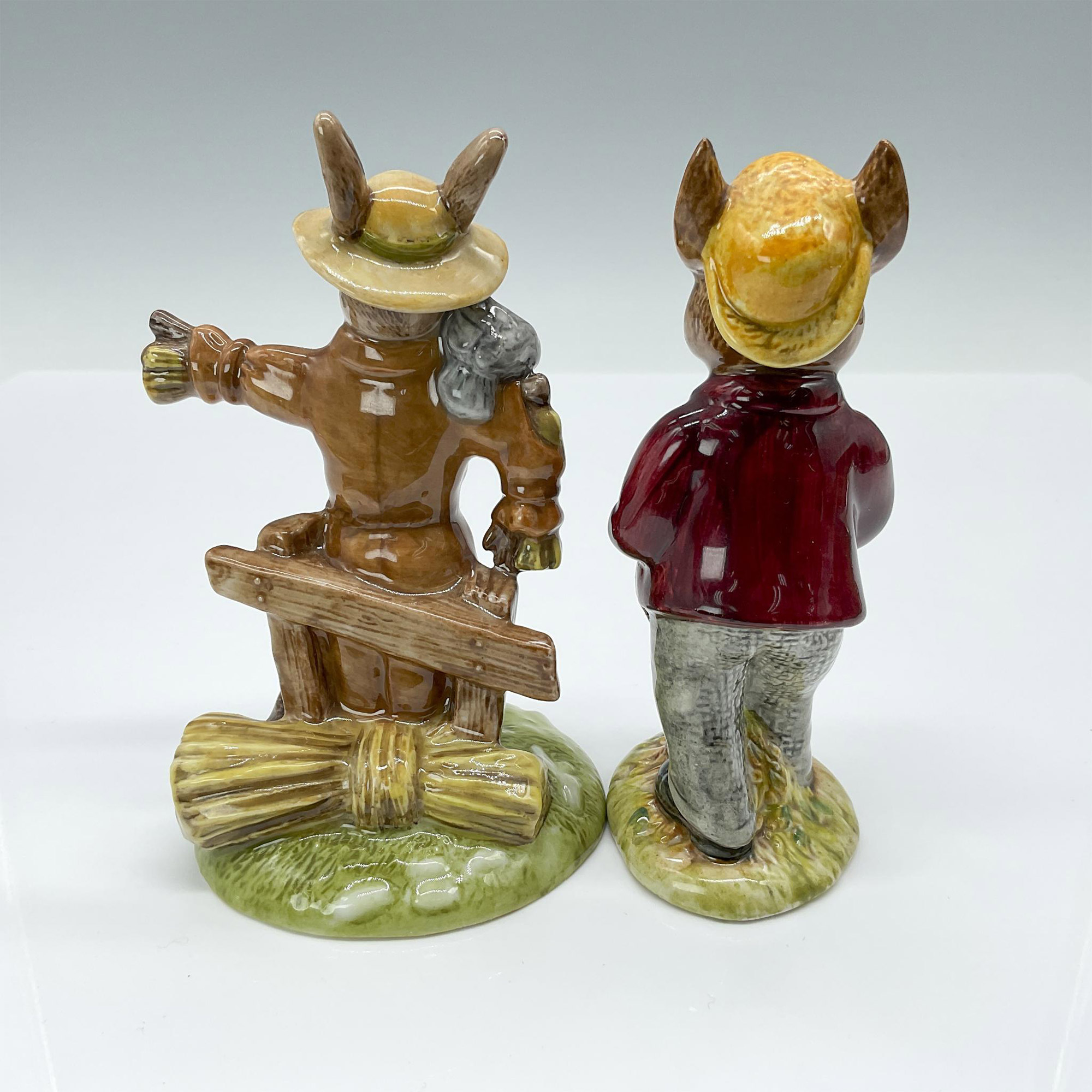 2pc Royal Doulton Bunnykins Figurines, DB359 and DB5 - Image 2 of 3