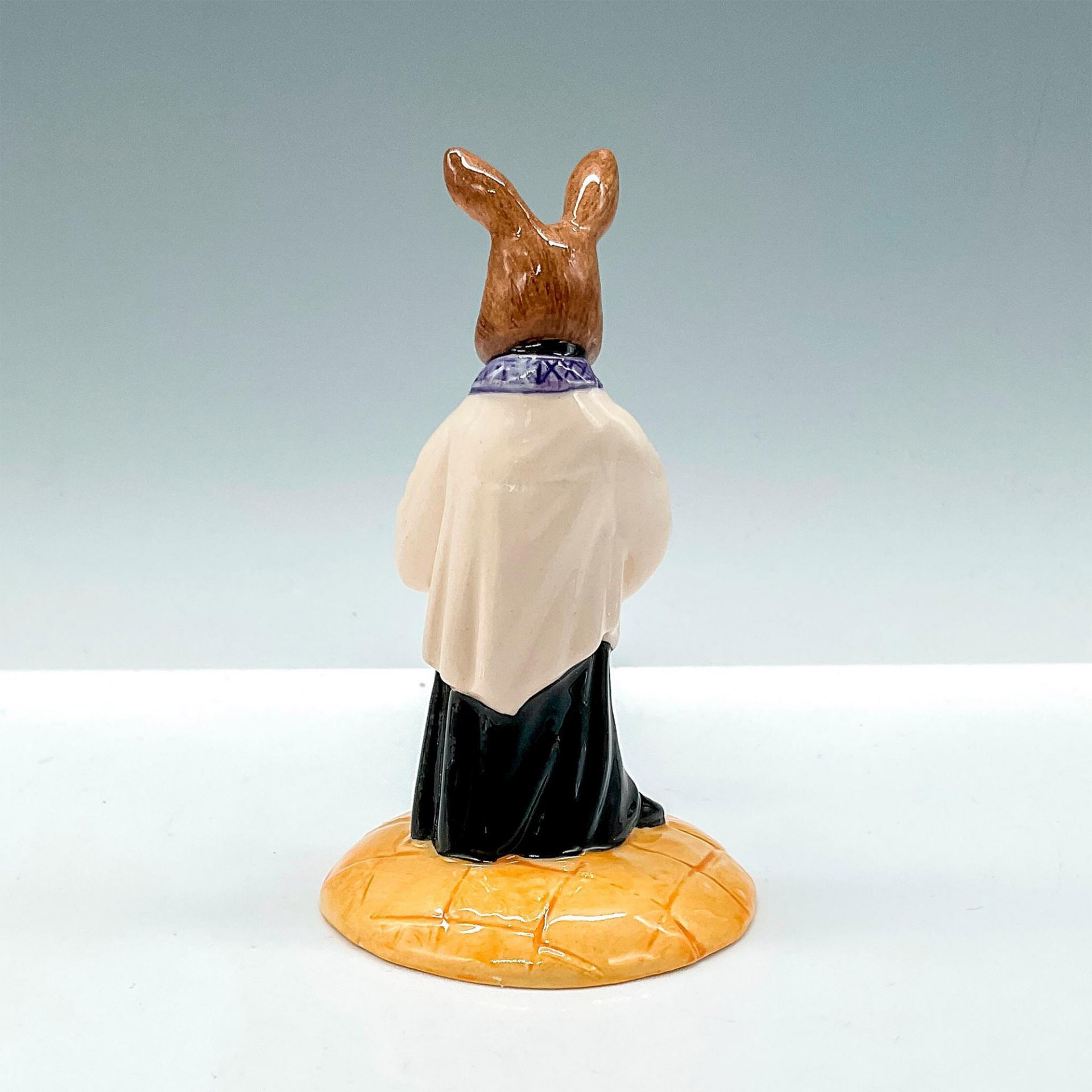 Vicar DB254 - Royal Doulton Bunnykins - Image 2 of 4