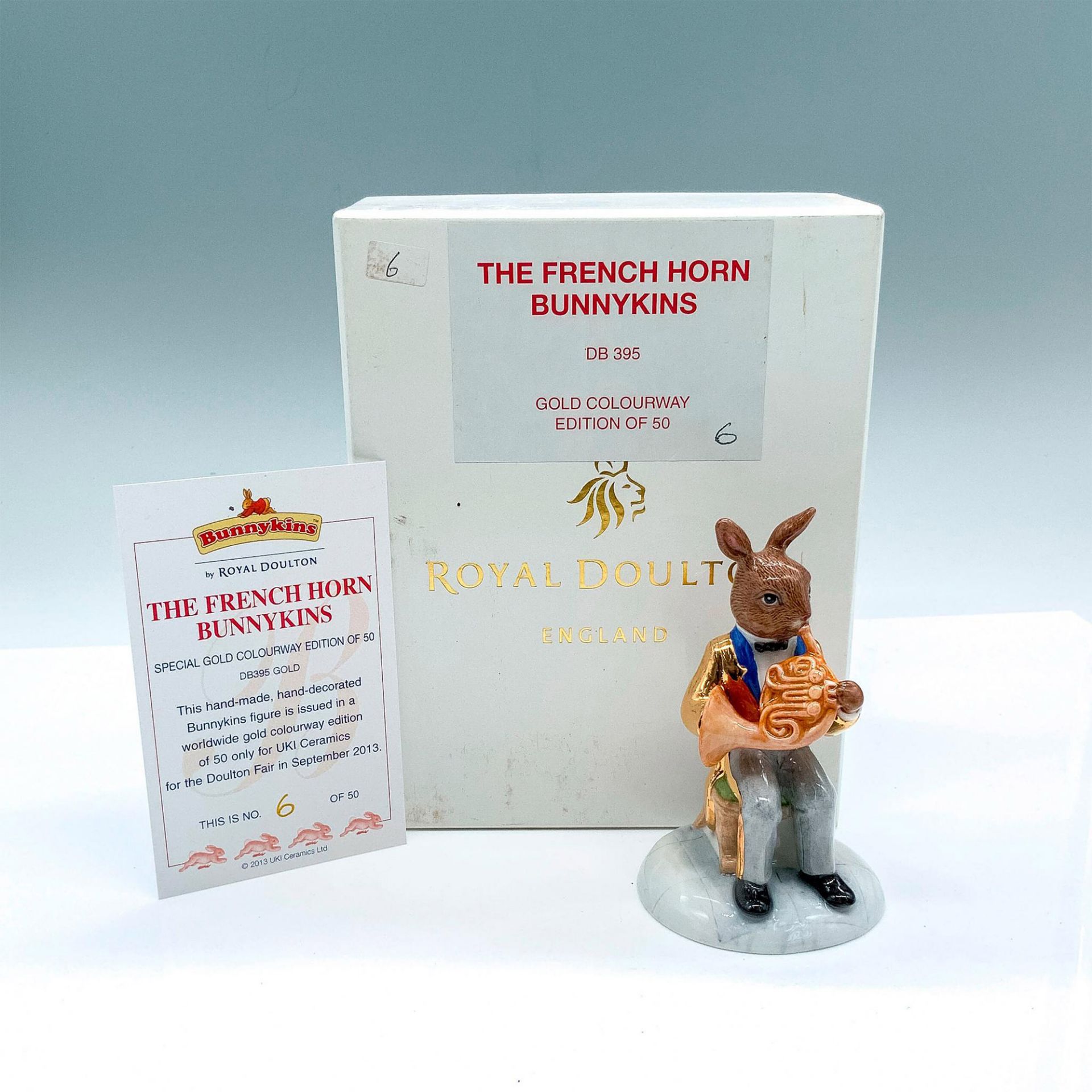 Royal Doulton Bunnykins, Gold Issue French Horn Player DB395 - Bild 5 aus 5
