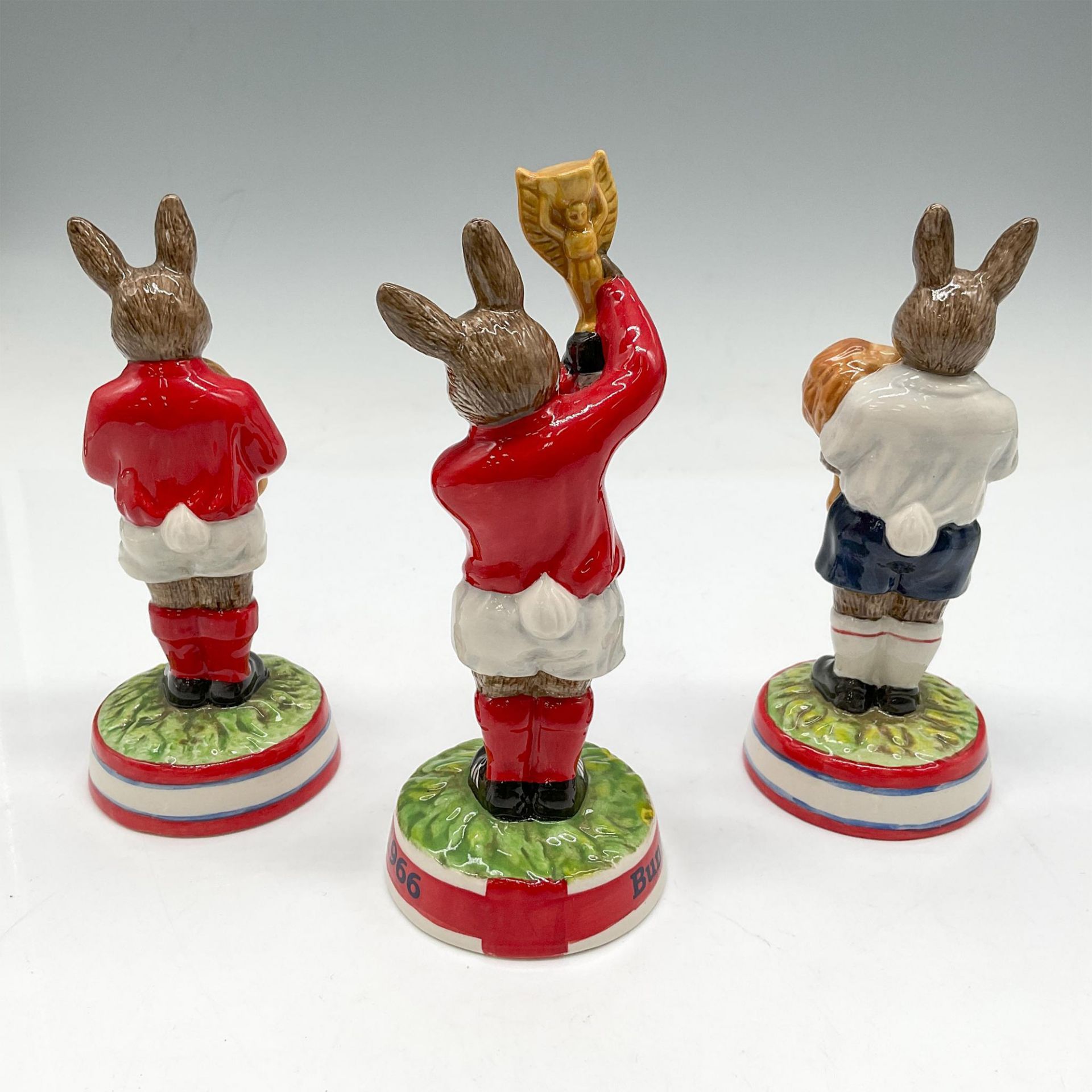 3pc Royal Doulton Bunnykins, Mascots DB407, DB408 + DB410 - Bild 2 aus 3