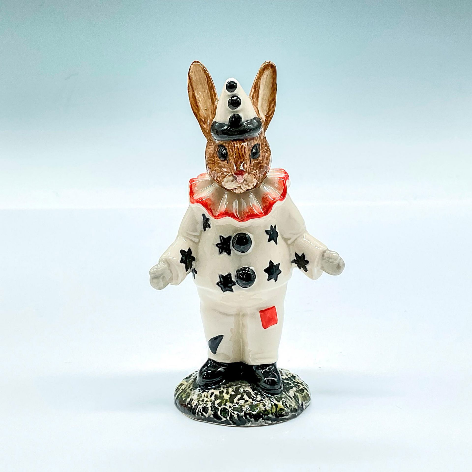 Clown DB128 - Royal Doulton Bunnykins