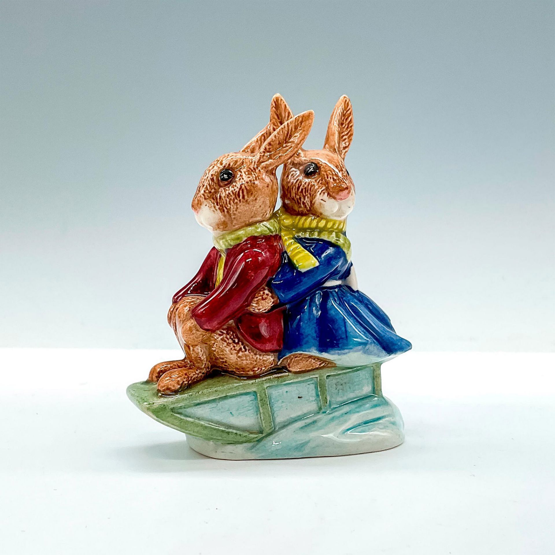 Billie and Buntie Sleighride DB4 - Royal Doulton Bunnykins