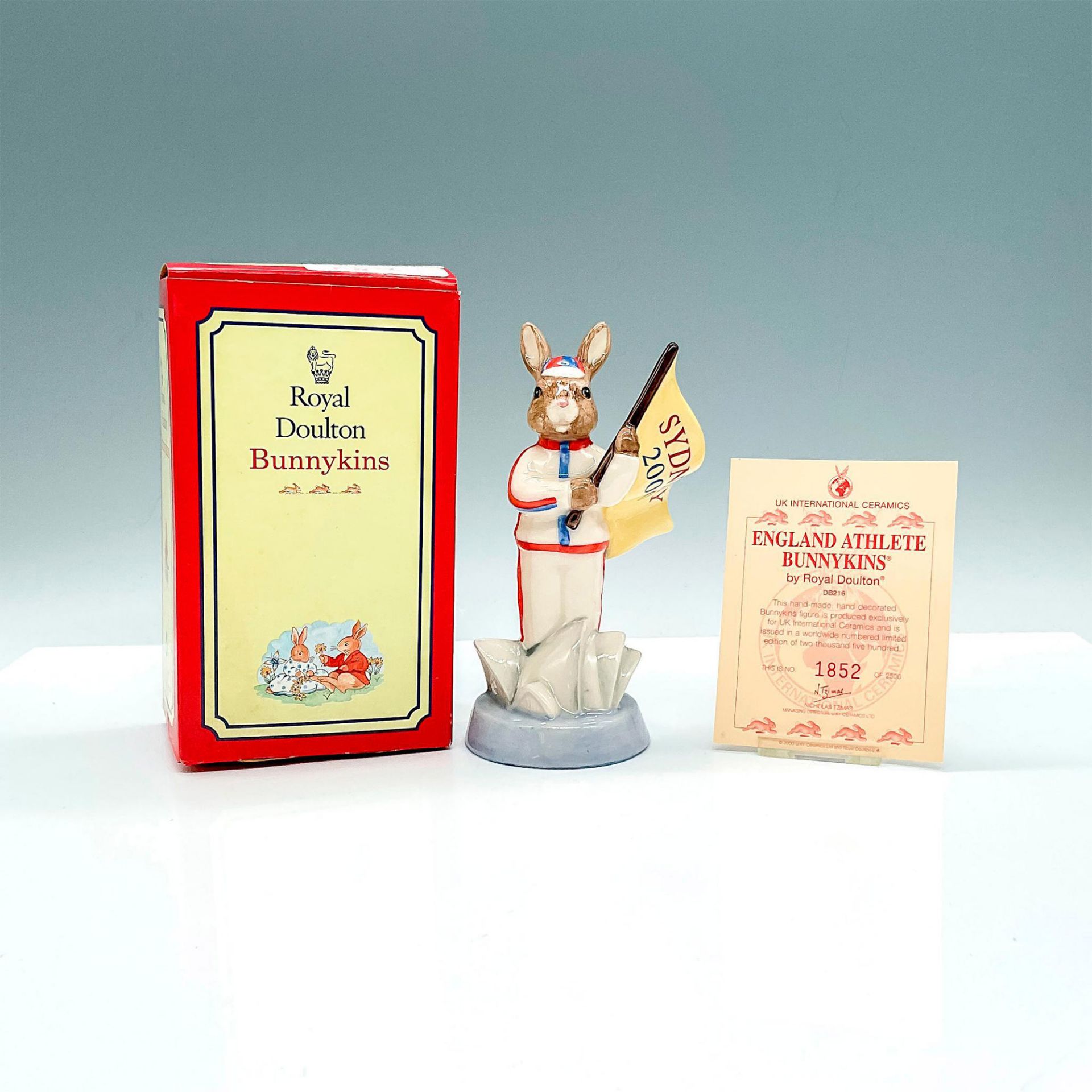 England Athlete DB216 - Royal Doulton Bunnykins - Bild 4 aus 4