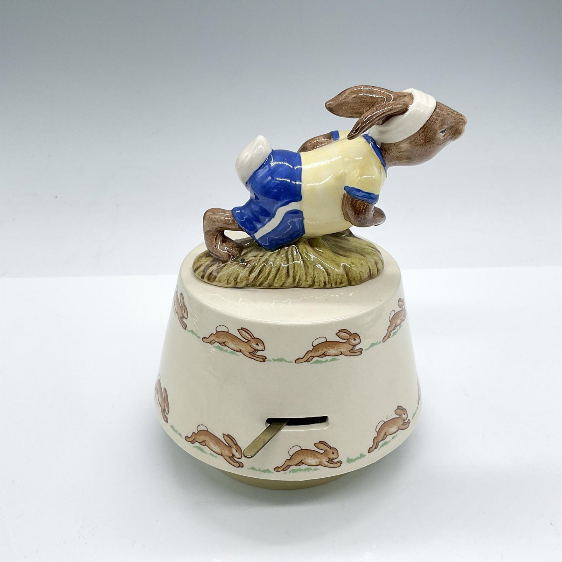 Royal Doulton Bunnykins Music Box, Joggin Bunnykins DB22 - Image 2 of 3