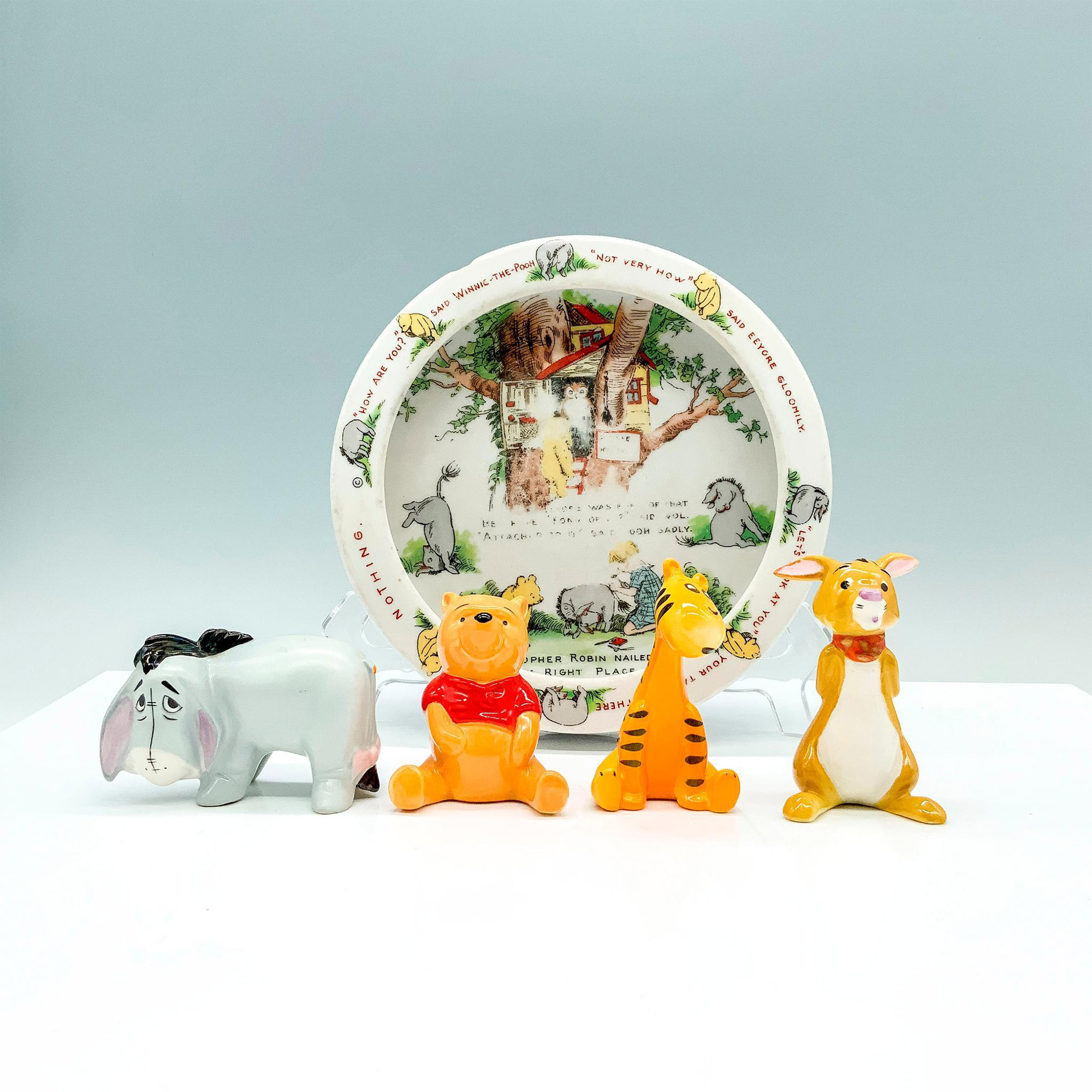 5pc Winnie the Pooh Beswick Figurines and Oatmeal Bowl Set - Image 2 of 4