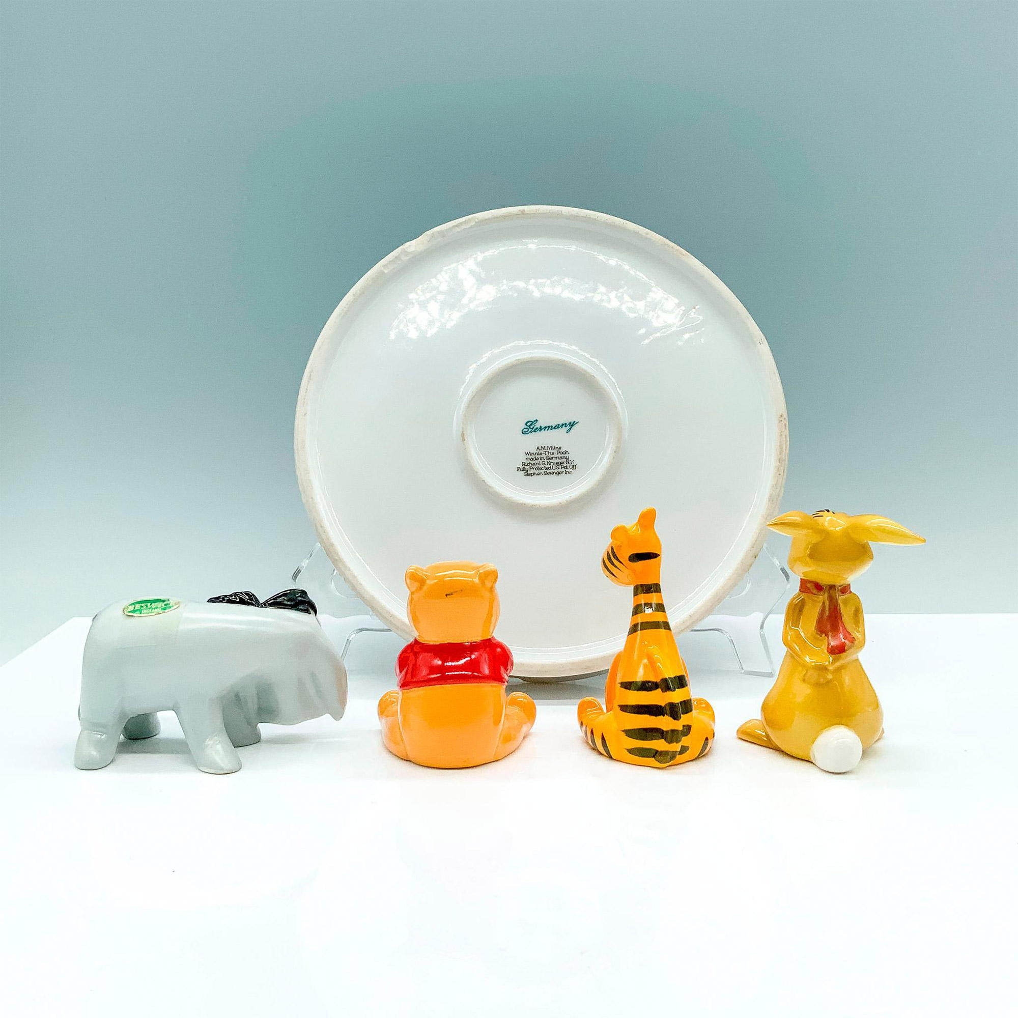 5pc Winnie the Pooh Beswick Figurines and Oatmeal Bowl Set - Image 3 of 4