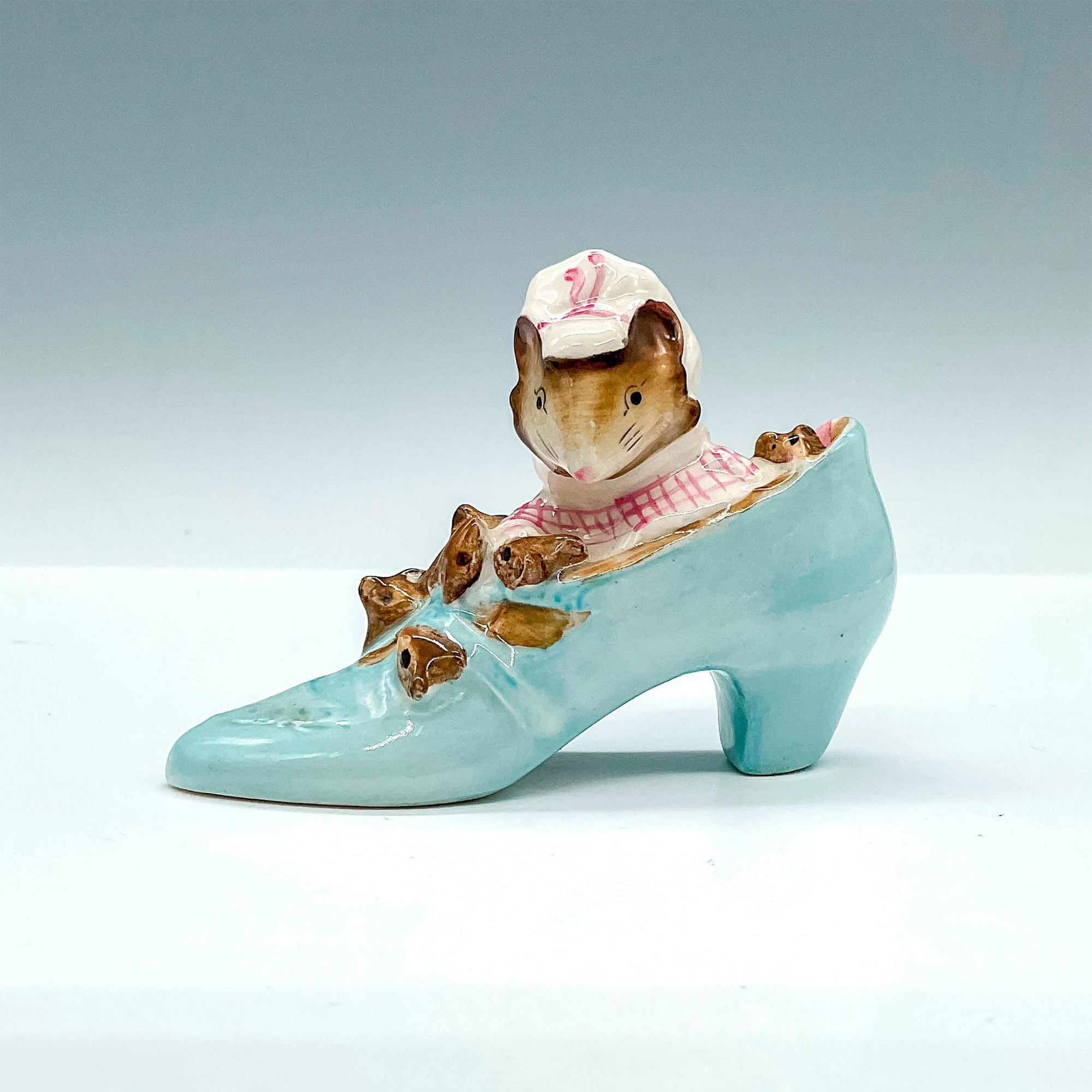 Beswick Figurine, The Old Woman who lived in a Shoe