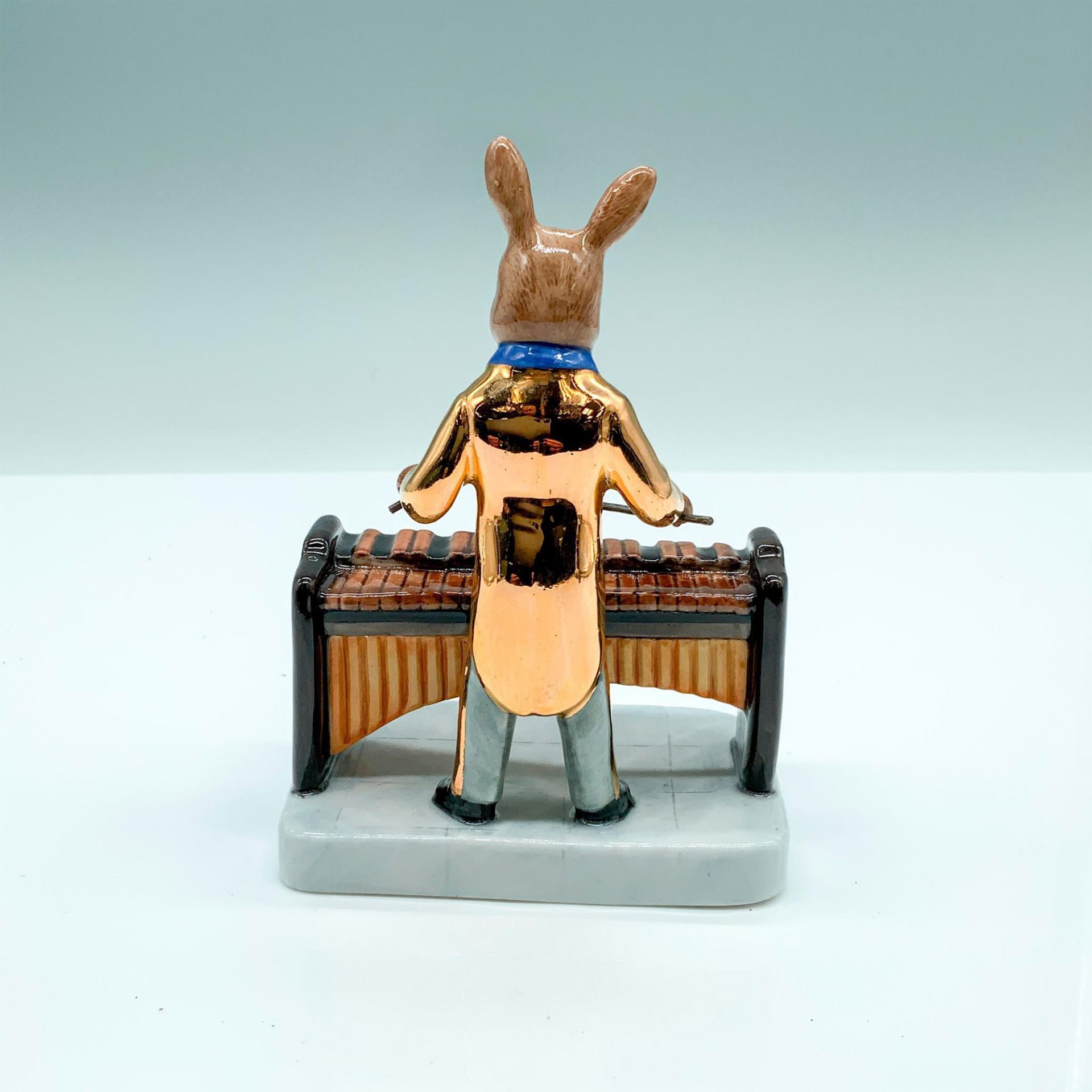 Royal Doulton Bunnykins, LE Gold Issue Marimba Player DB392 - Image 2 of 4