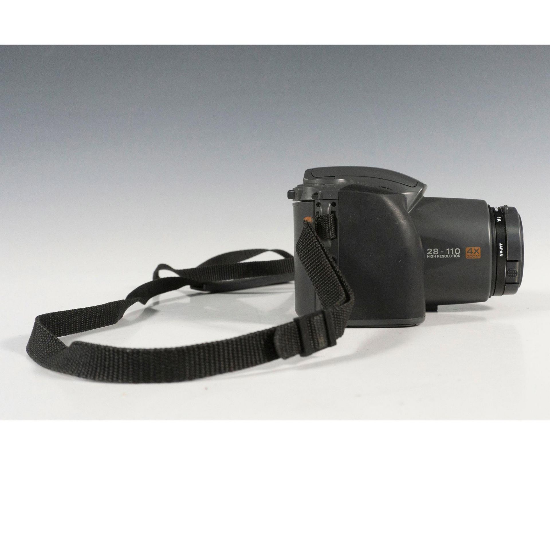 Olympus IS-10 DLX 35mm Film Camera - Image 5 of 8