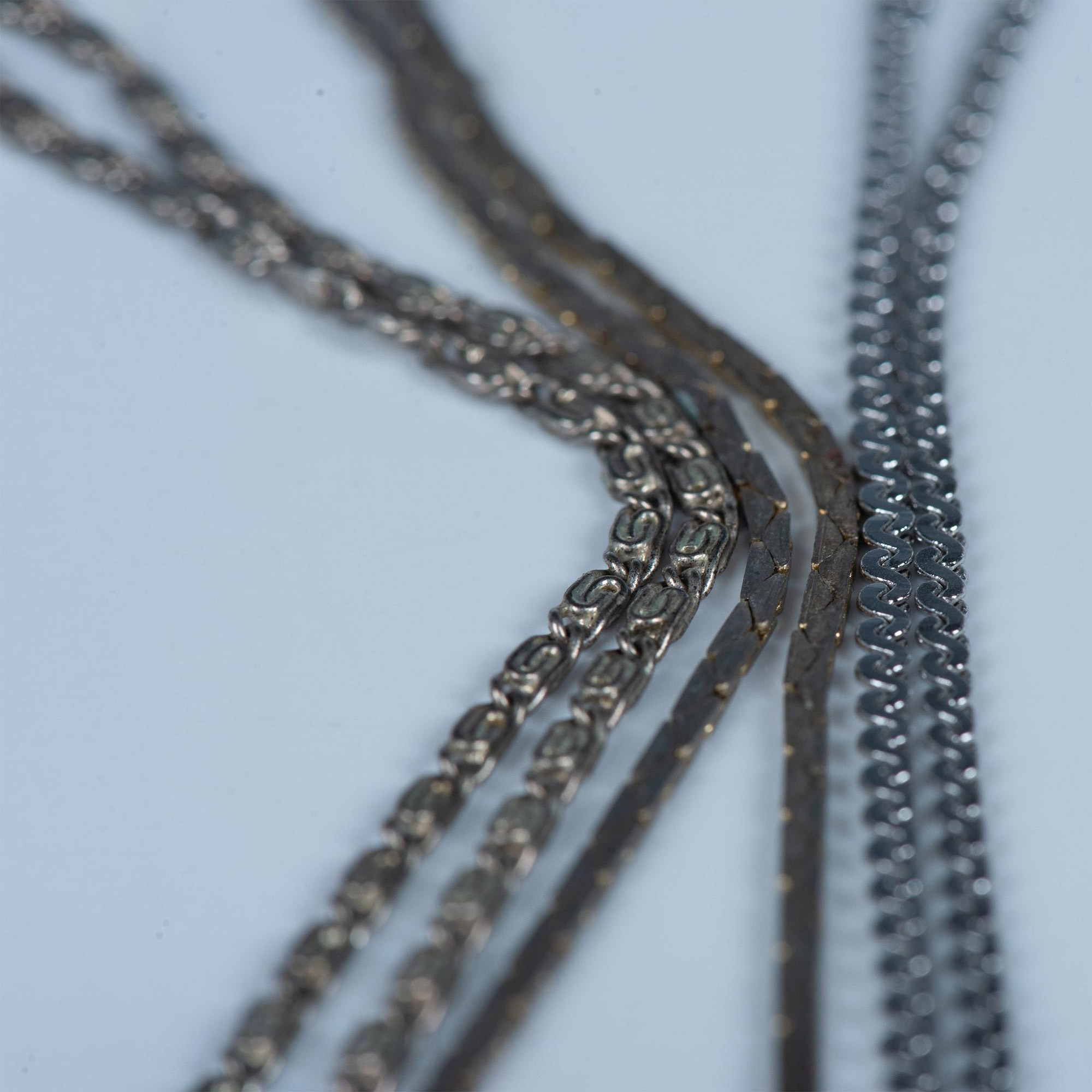 3pc Pretty Silver Metal Necklace Chains - Image 3 of 3