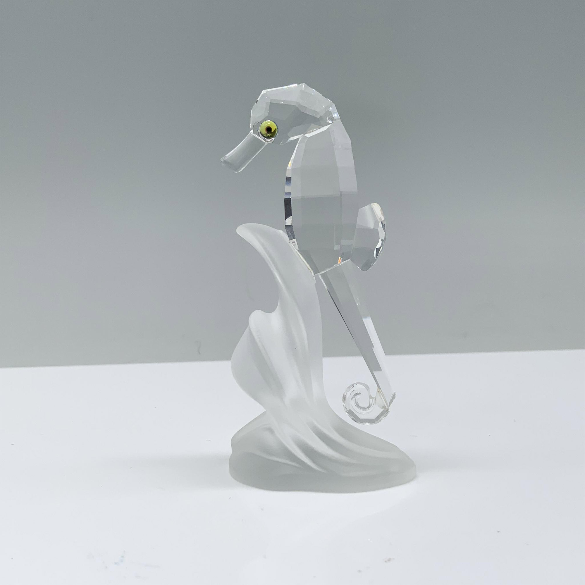 Swarovski Crystal Figurine, Seahorse 168683 - Image 2 of 4