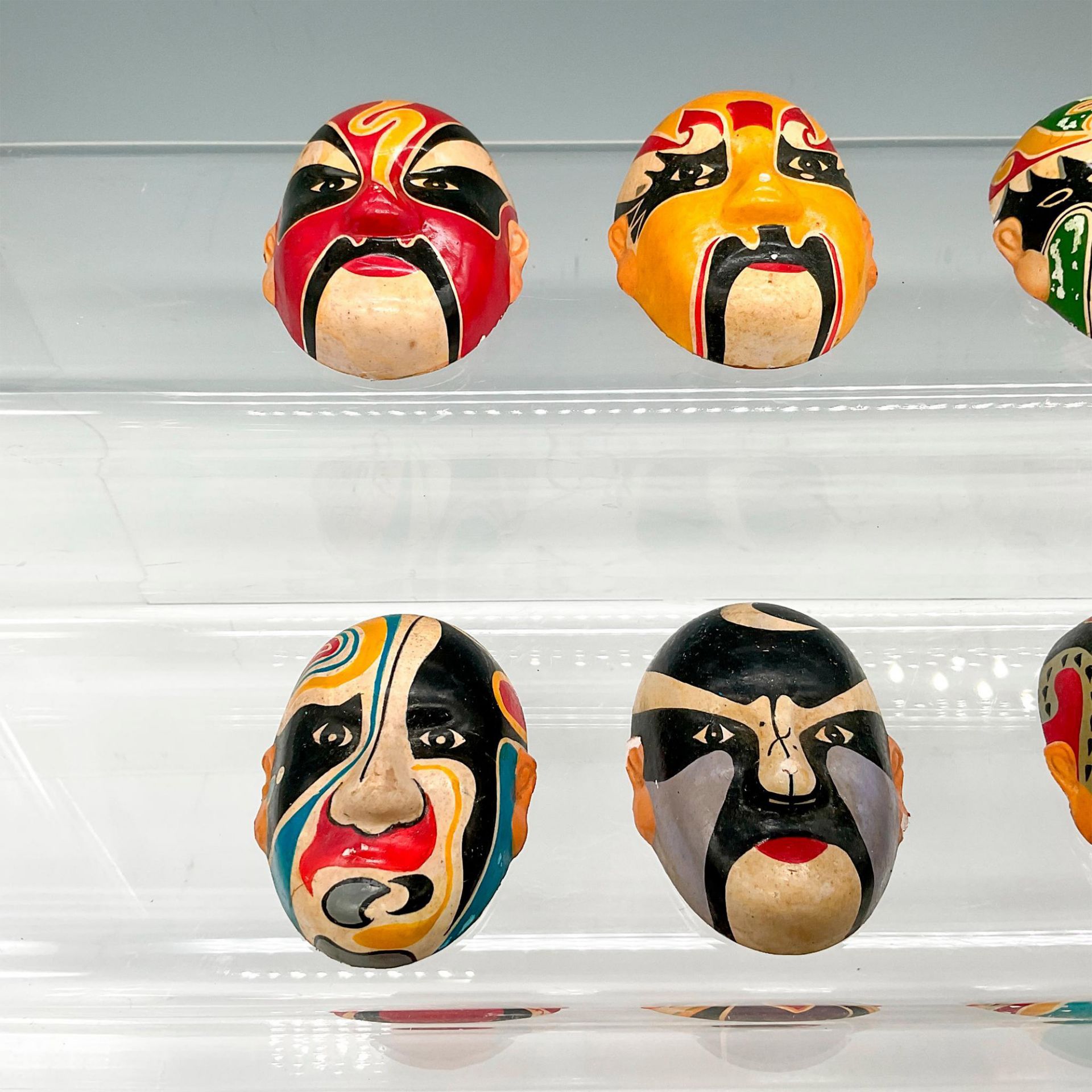 12pc Chinese Ceramic Miniature Opera Masks - Bild 5 aus 6