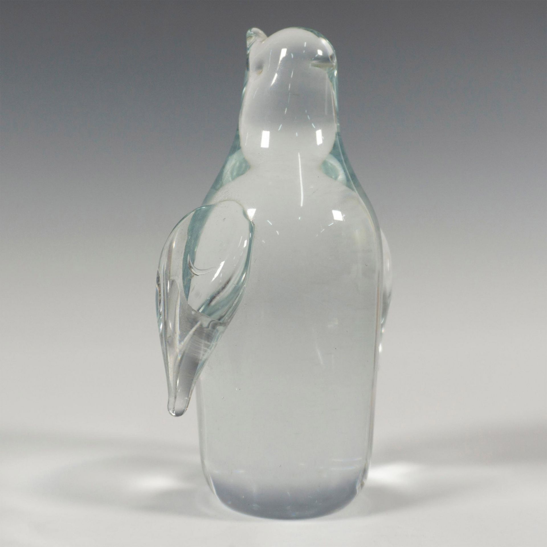 Vintage Clear Art Glass Penguin Figurine - Image 2 of 4