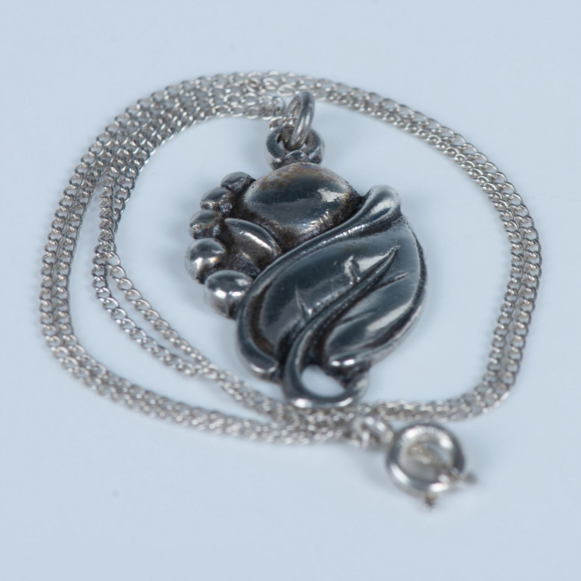 Pretty Sterling Silver Leaf Pendant Necklace - Bild 3 aus 4