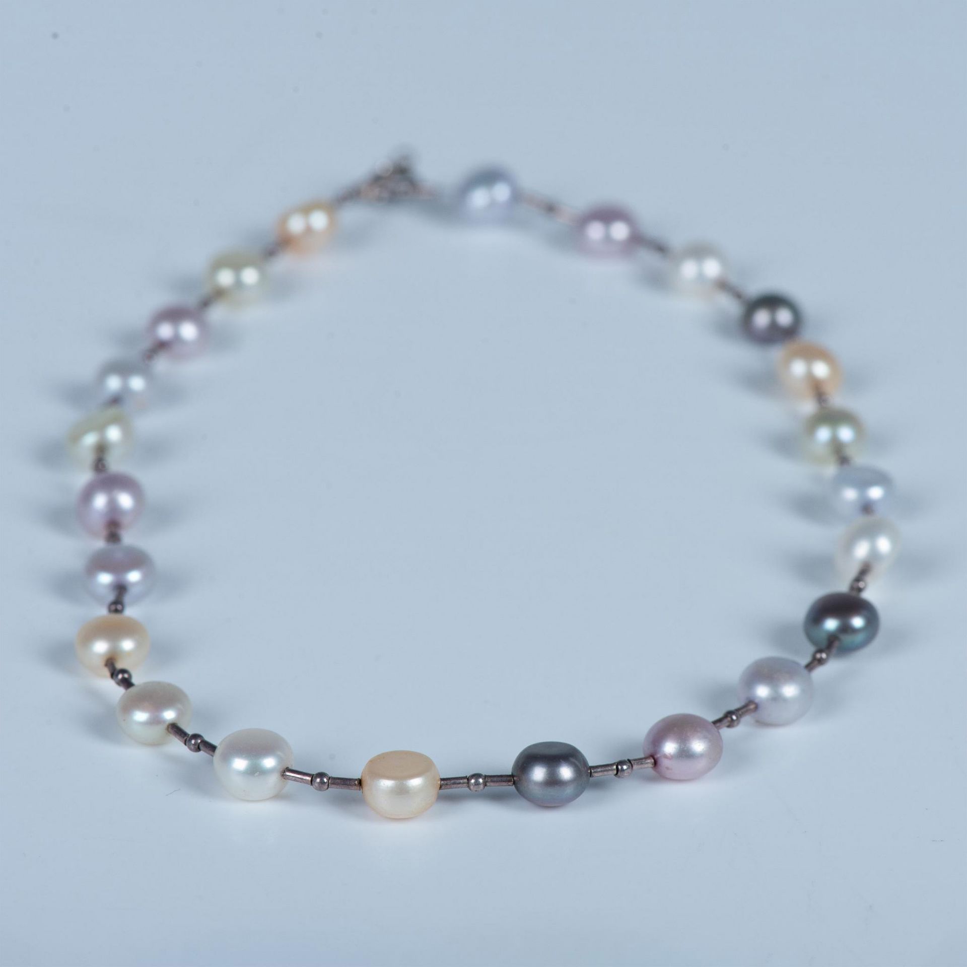 Gorgeous Sterling Silver and Multicolored Pearl Necklace - Image 3 of 3