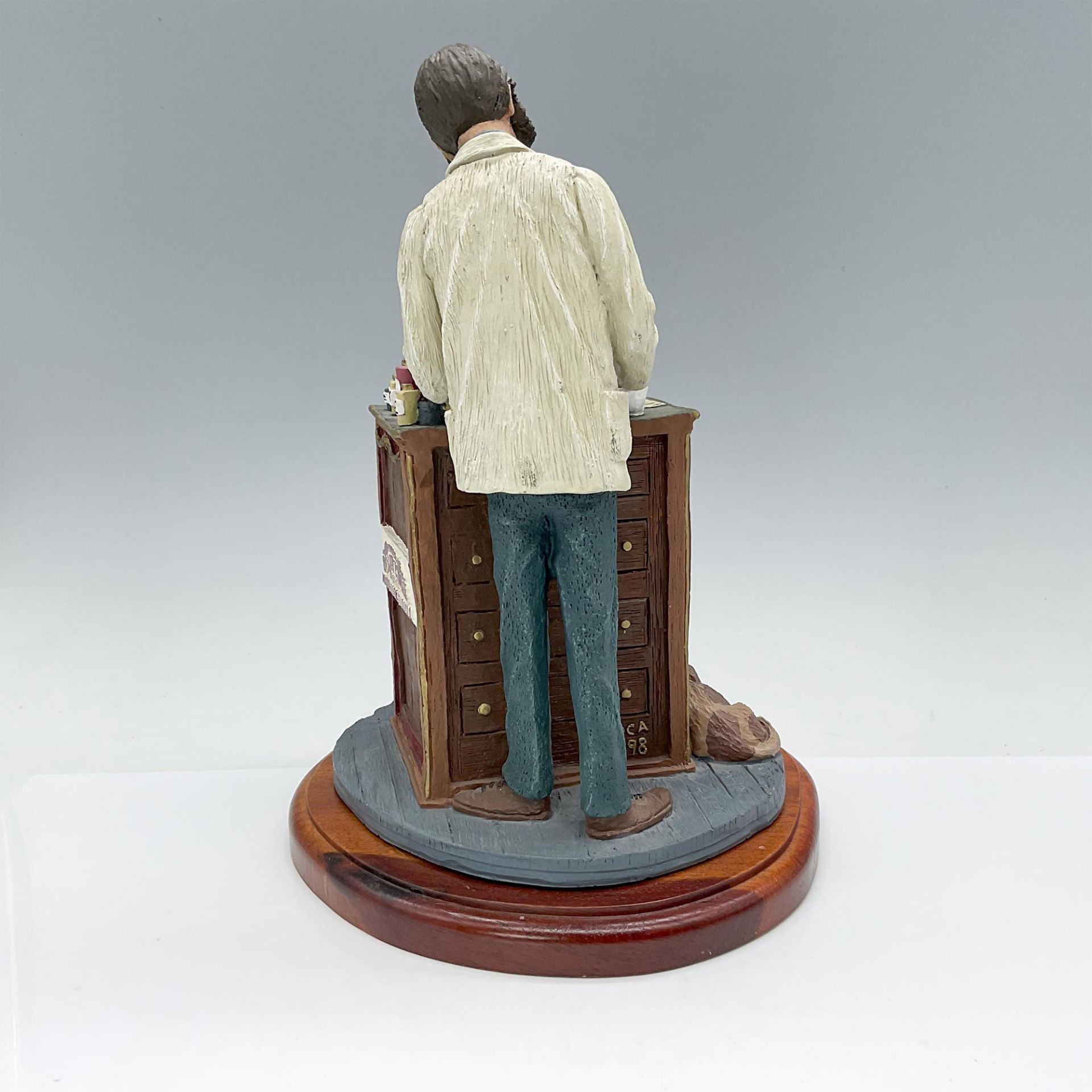 Demott Heritage Collection Figurine, Pharmacist - Bild 2 aus 3