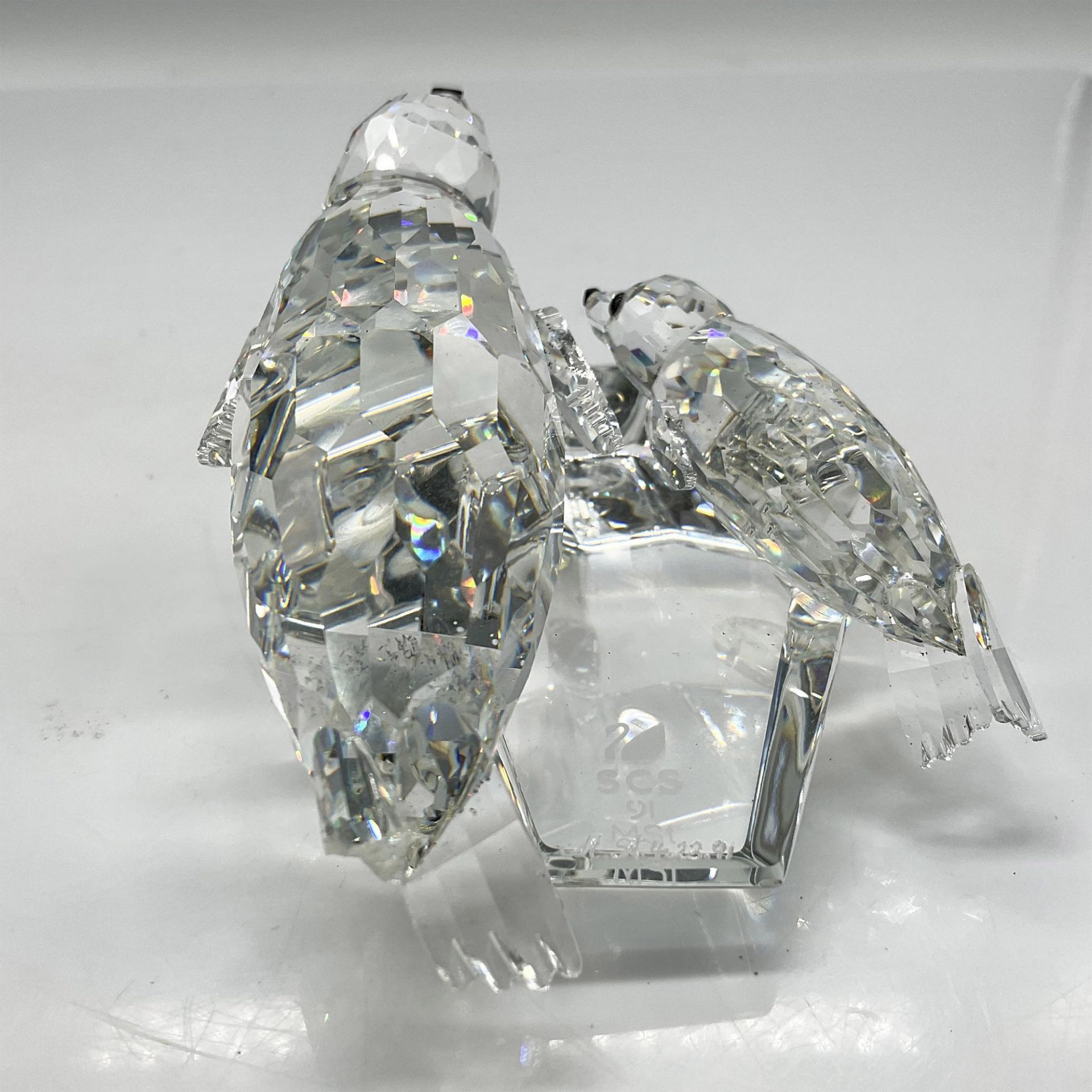 Swarovski SCS Crystal Figurine, 1991 Save Me - Seals - Image 3 of 4