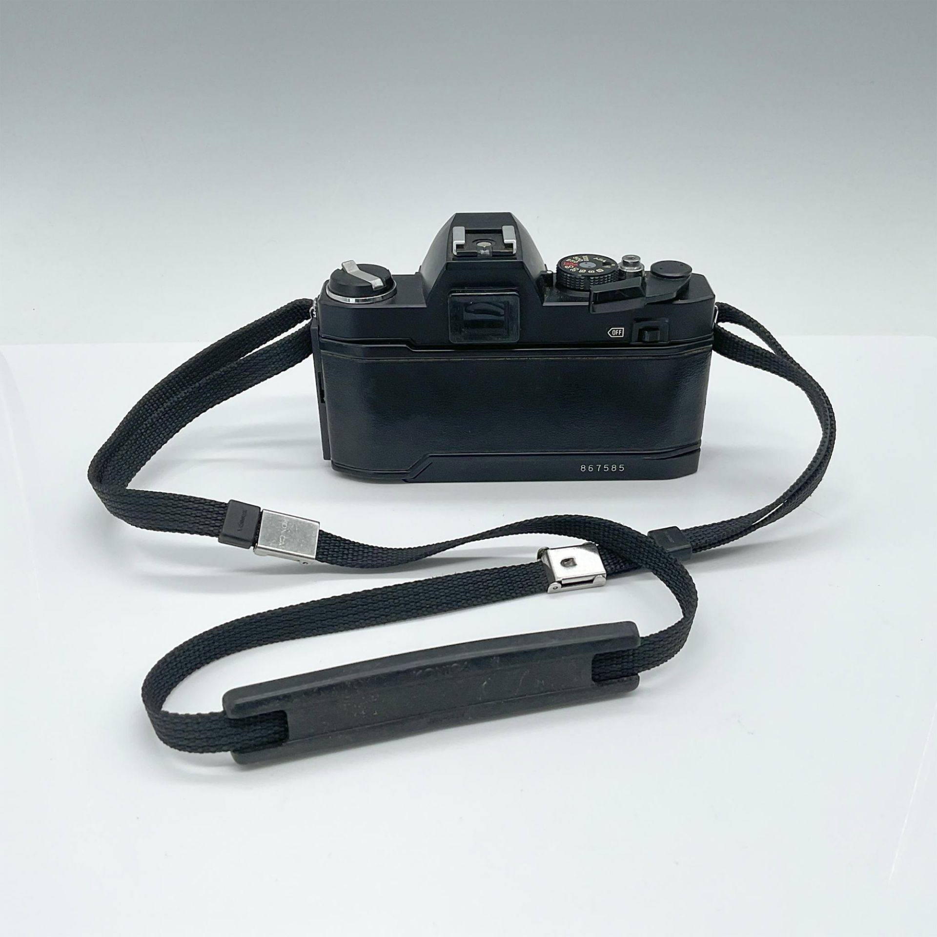 Konica Autoreflex TC 35mm SLR Camera, Body Only - Bild 2 aus 5