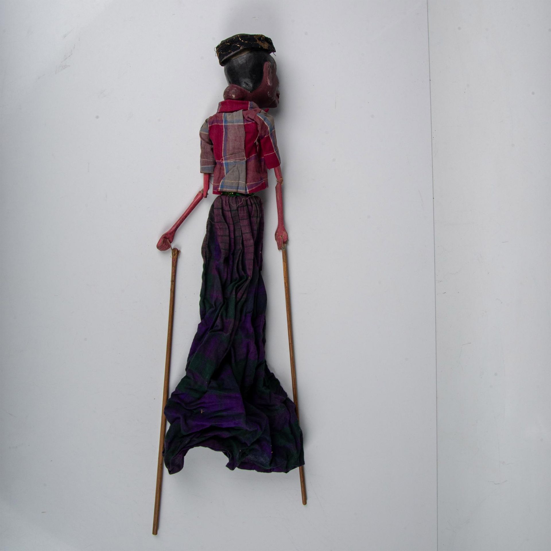 Indonesian Wayang Golek Menak Theater Puppet - Image 4 of 4