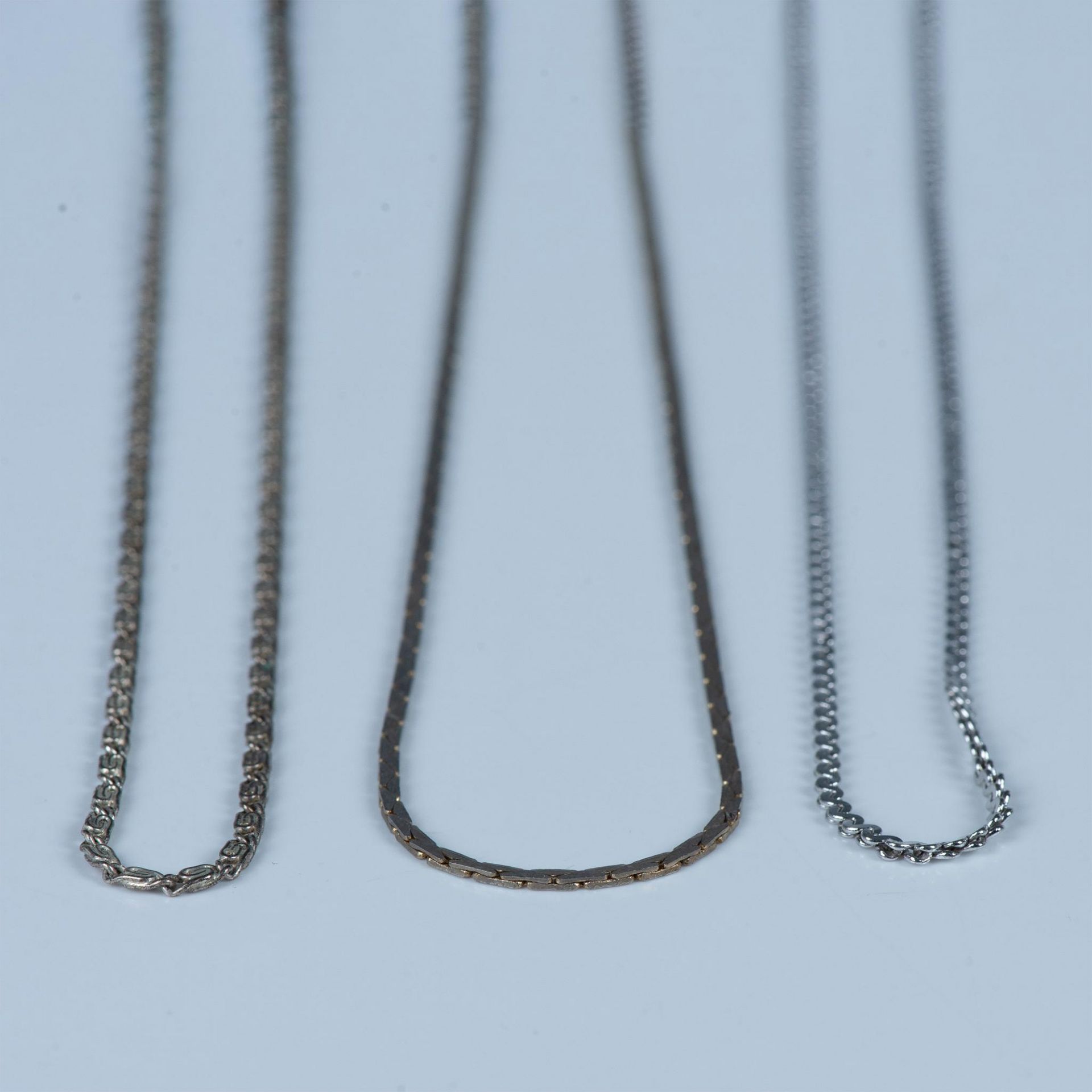 3pc Pretty Silver Metal Necklace Chains - Image 2 of 3