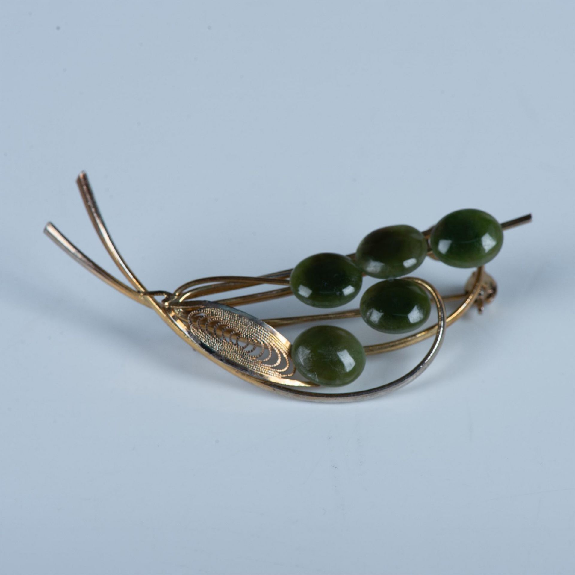 Vintage Gold Metal and Green Gemstone Floral Brooch