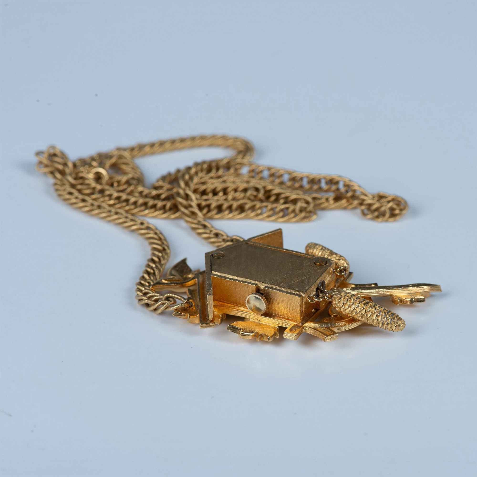 Trifari 1960s Gold Tone Cuckoo Clock Pendant Necklace - Image 6 of 6